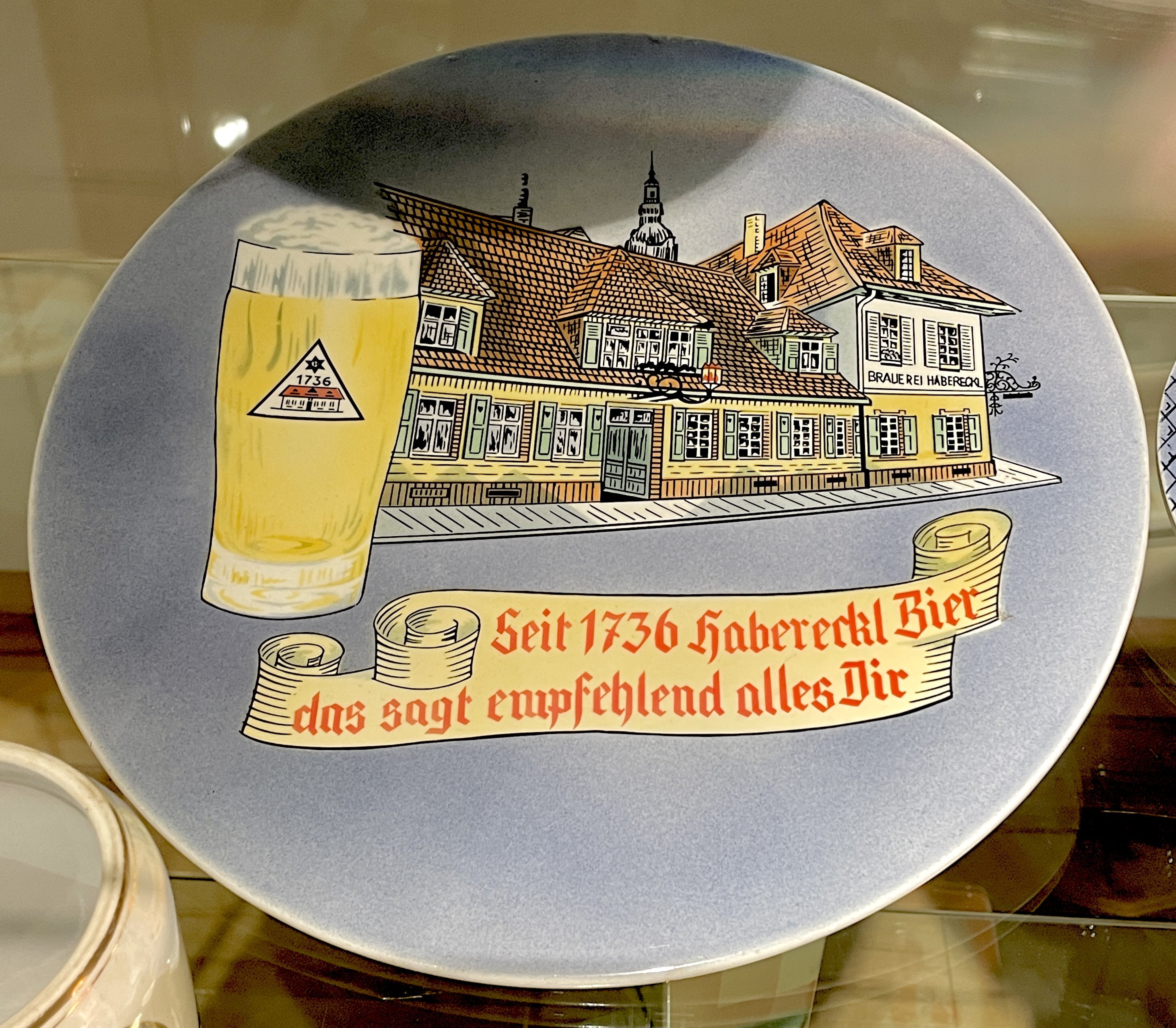 Reklameteller Habereckl-Brauerei, Mannheim (Museum Im Alten Rathaus Grünstadt CC BY-NC-SA)