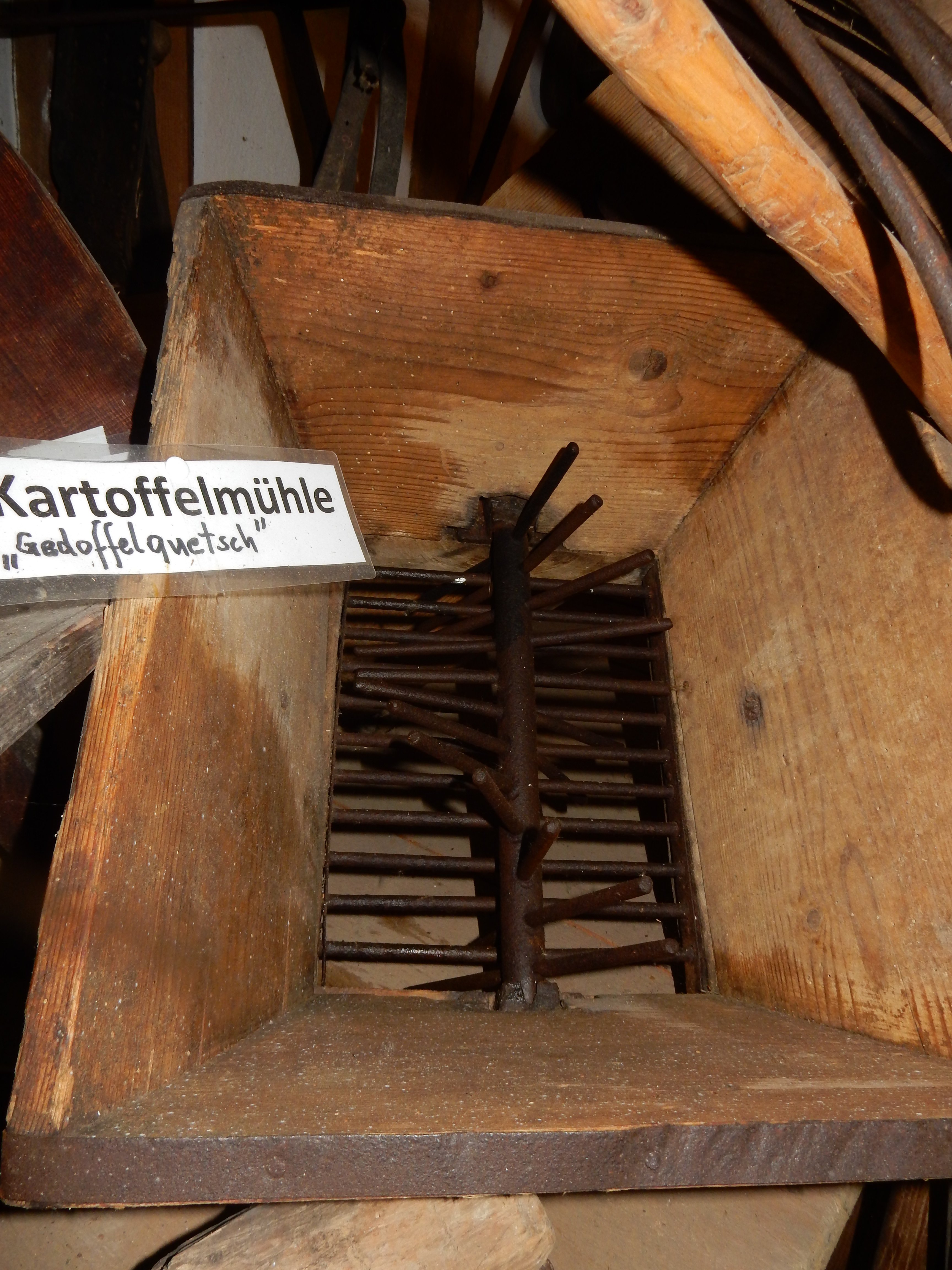 Kartoffelmühle (Einrichmuseum CC BY-NC-SA)