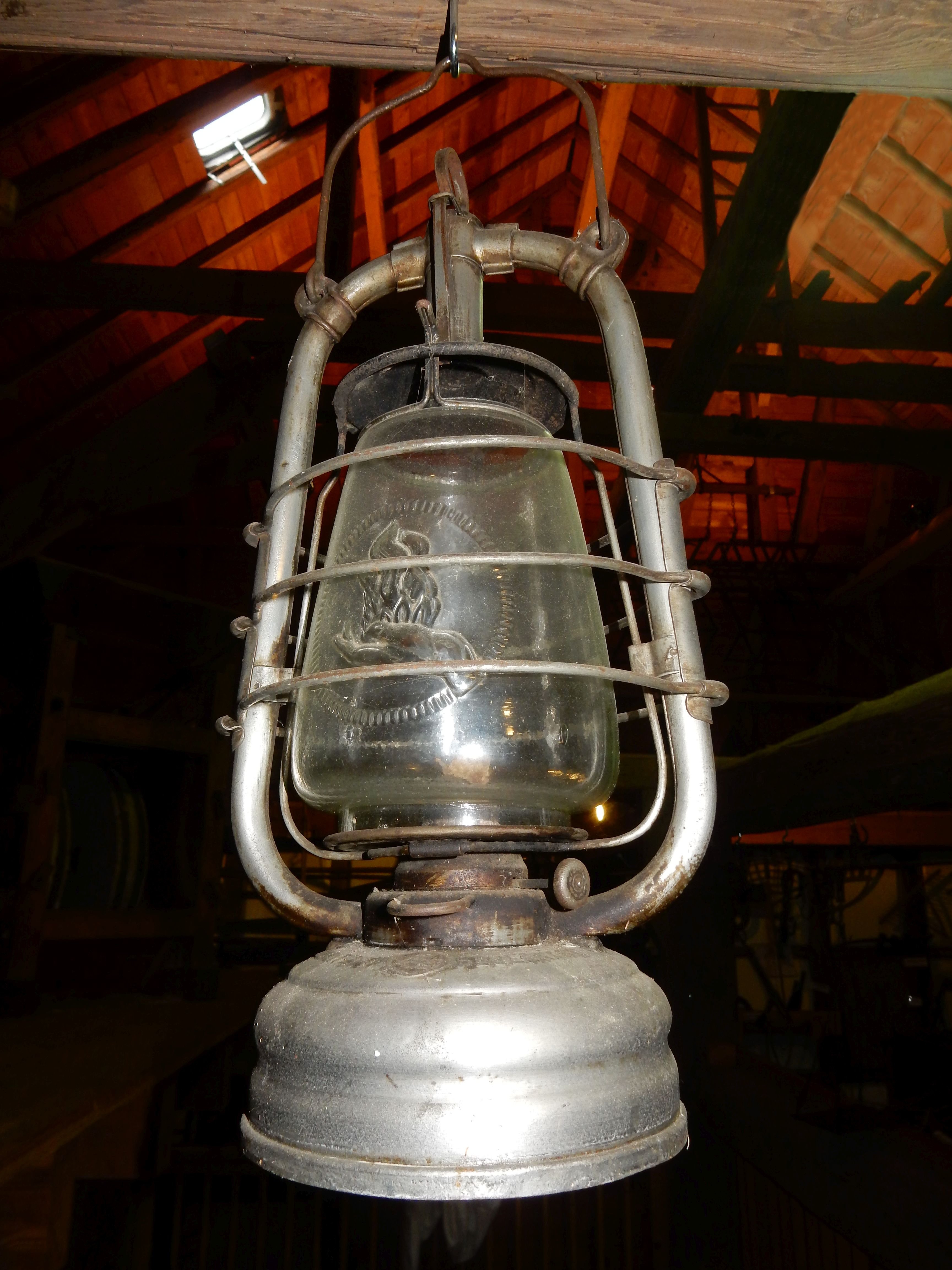 Petroleumlampe (Einrichmuseum CC BY-NC-SA)