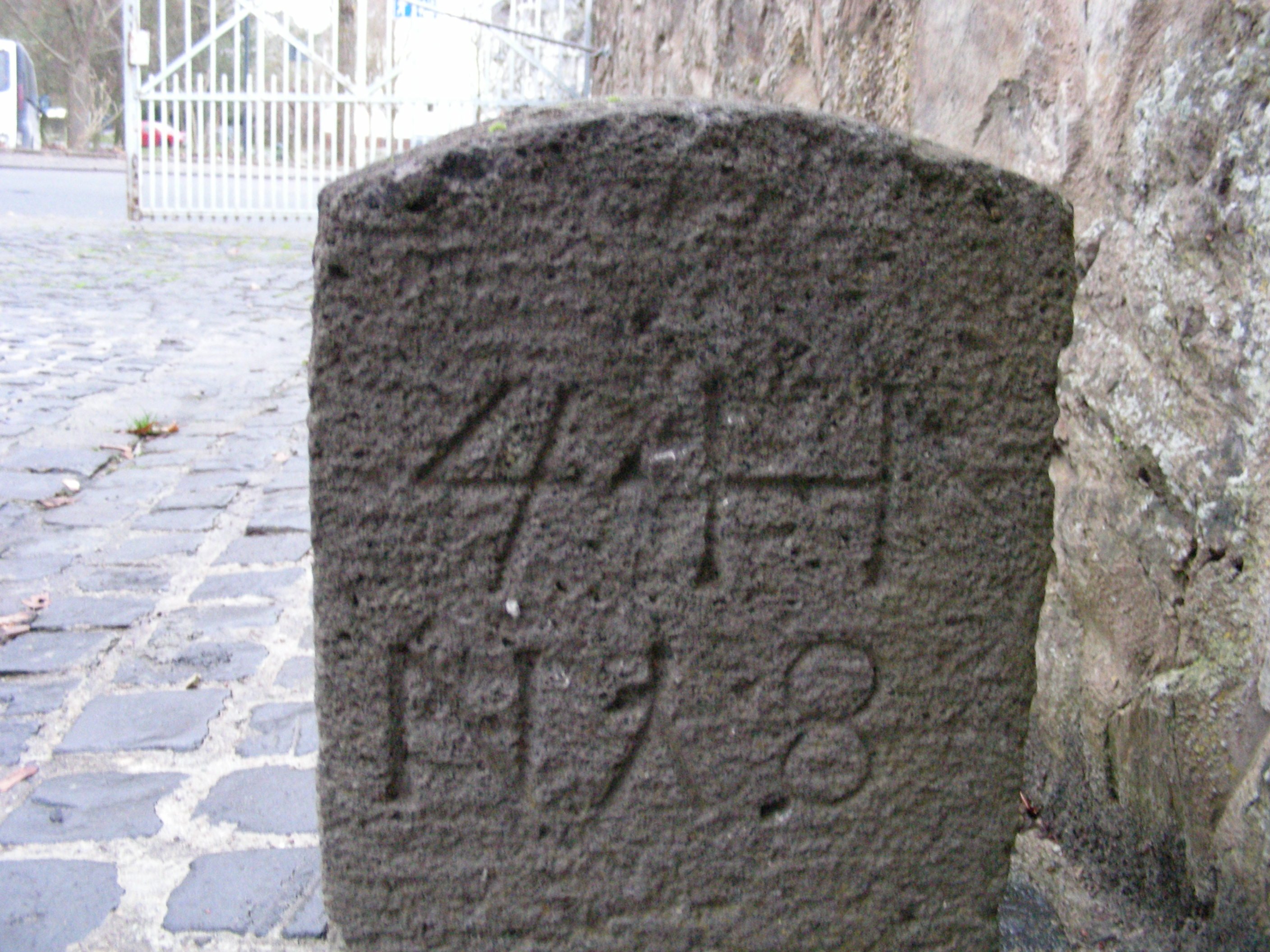 Grenzstein 4 SH H.D N18 (Einrichmuseum CC BY-NC-SA)