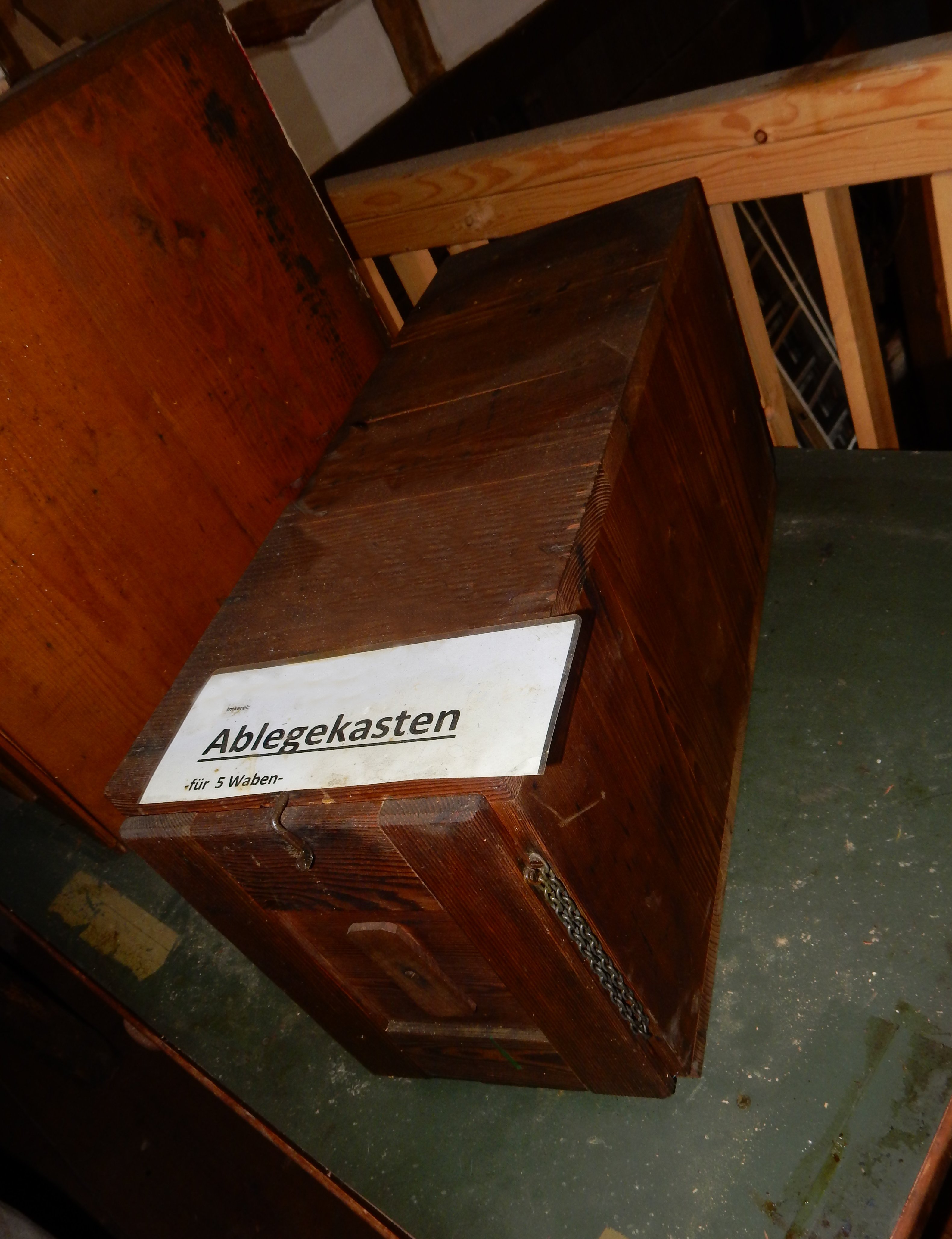 Ablegerkasten (Einrichmuseum CC BY-NC-SA)