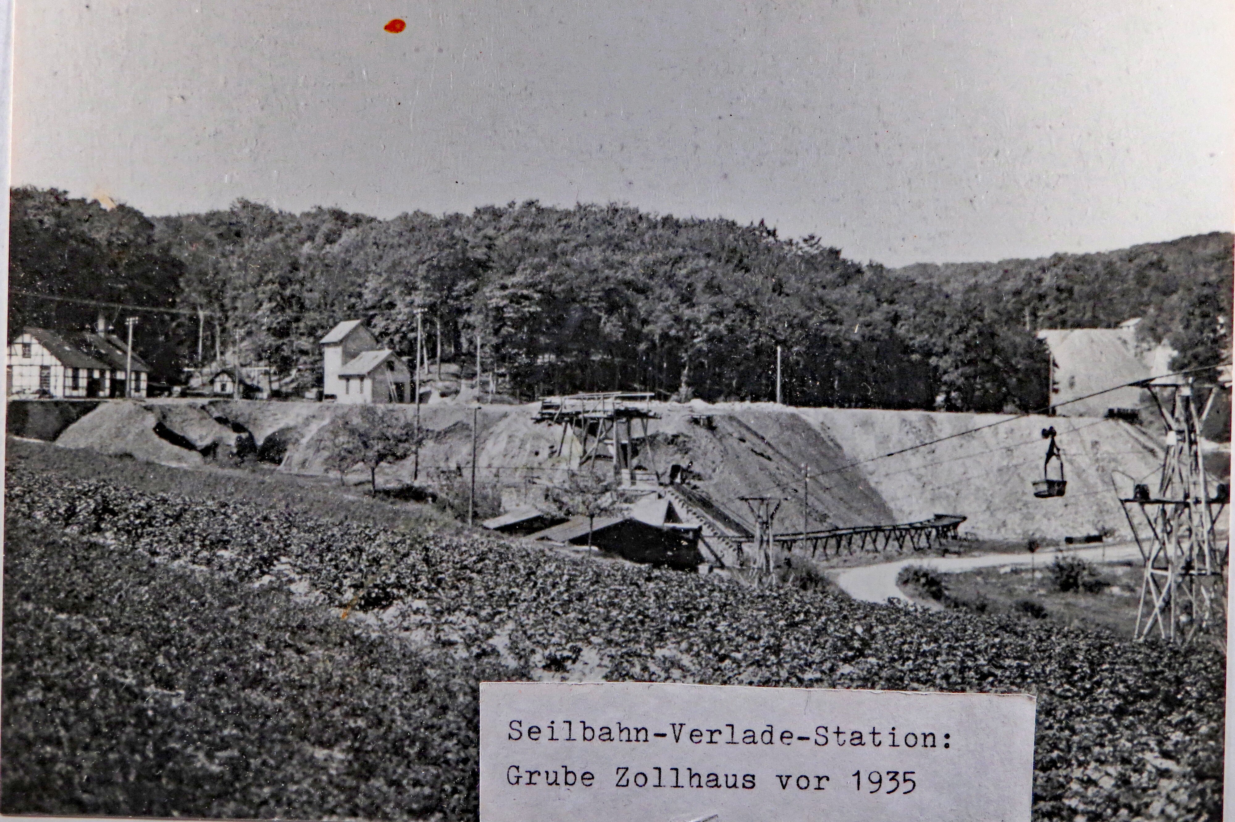 Konvolut Gegenstände von Steiger Wilhelm Gerlach: Foto Seilbahn-Verladestation Grube Zollhaus (Museumsverein Einrich e.V. CC BY-NC-SA)