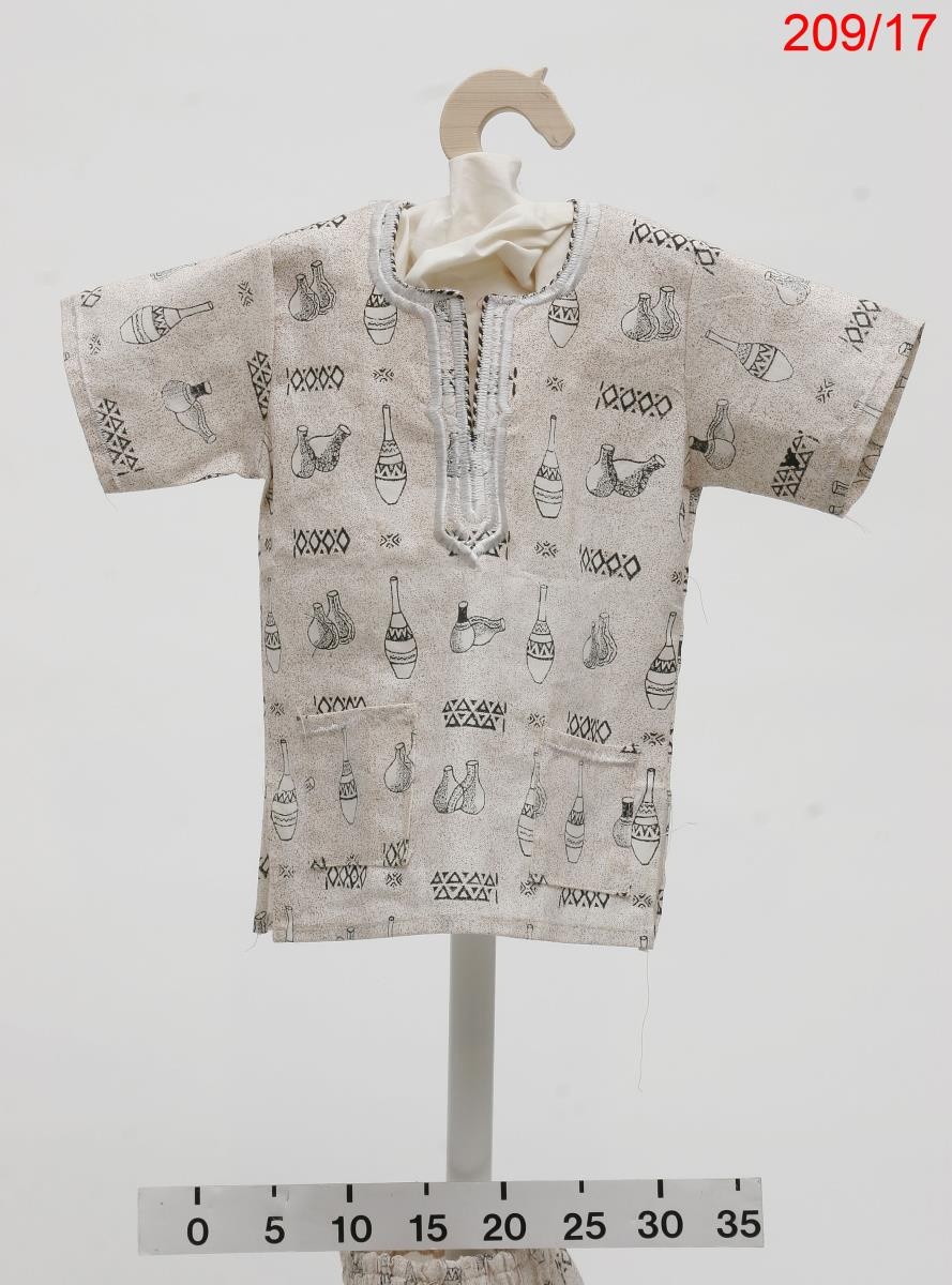 Kinder- Hemd / Shirt (Kulturzentrum Festung Ehrenbeitstein | Landesmuseum Koblenz CC BY-NC-SA)