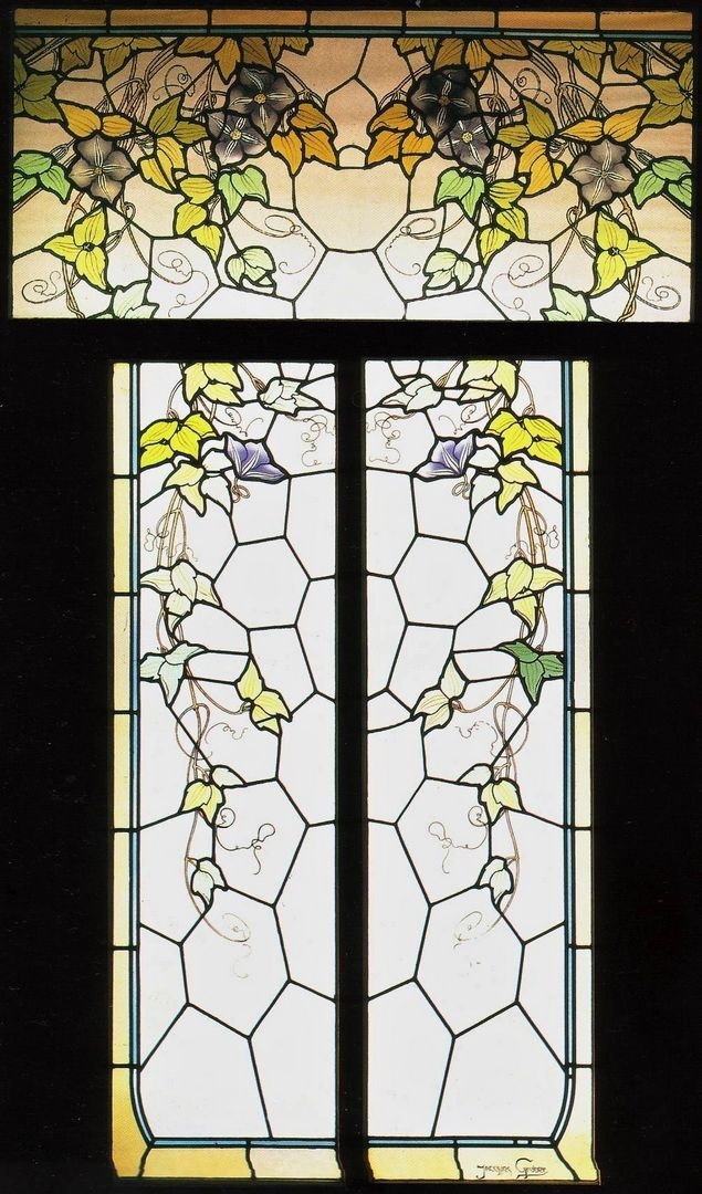 Glasfenster mit rankender Klematis (GDKE - Landesmuseum Mainz CC BY-NC-SA)