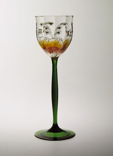 Stengelglas, Form Nr. 1565, Dekor Nr. 1723 (GDKE - Landesmuseum Mainz CC BY-NC-SA)