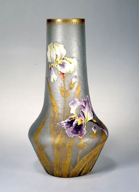 Vase mit Schwertlilie (GDKE - Landesmuseum Mainz CC BY-NC-SA)