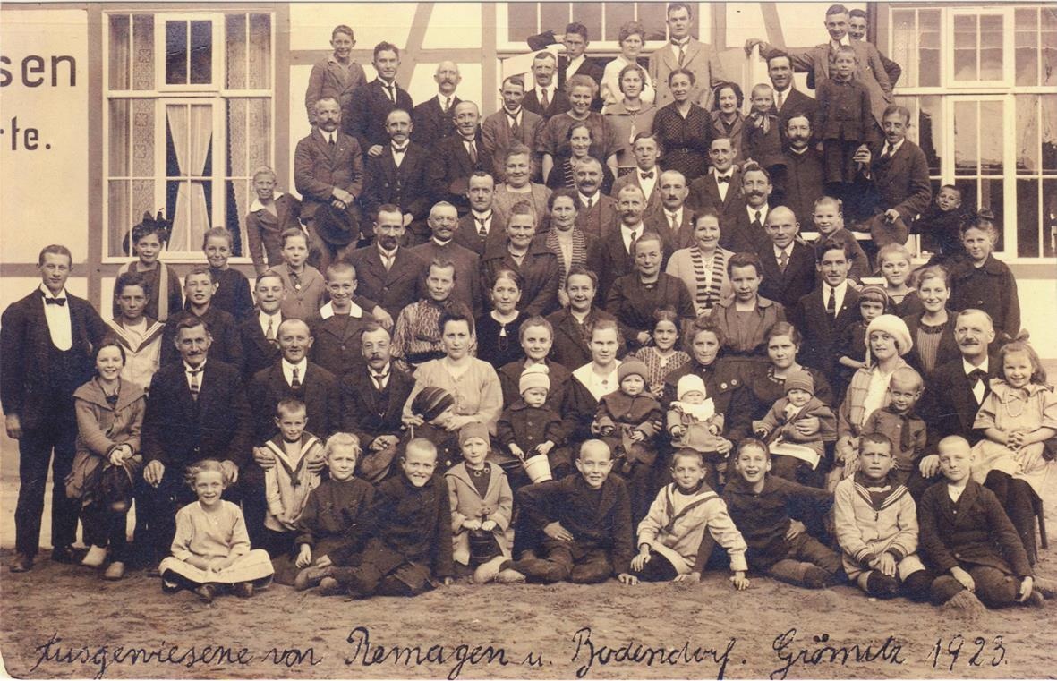 Ausgewiesene Eisenbahnerfamilien aus Bodendorf und Remagen 1923 (Heimatmuseum und -Archiv Bad Bodendorf CC BY-NC-SA)