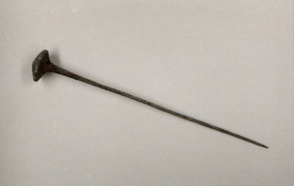 Nadel aus der Mittelbronzezeit (Museum bei der Kaiserpfalz Ingelheim CC BY-NC-SA)