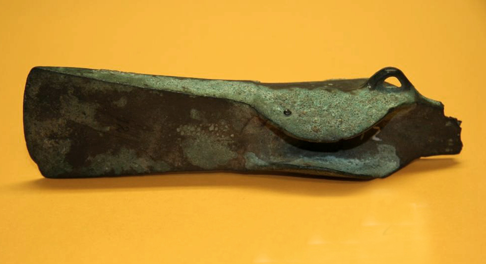 Bronzelappenbeil  (Museum am Strom, Bingen CC BY-NC-SA)
