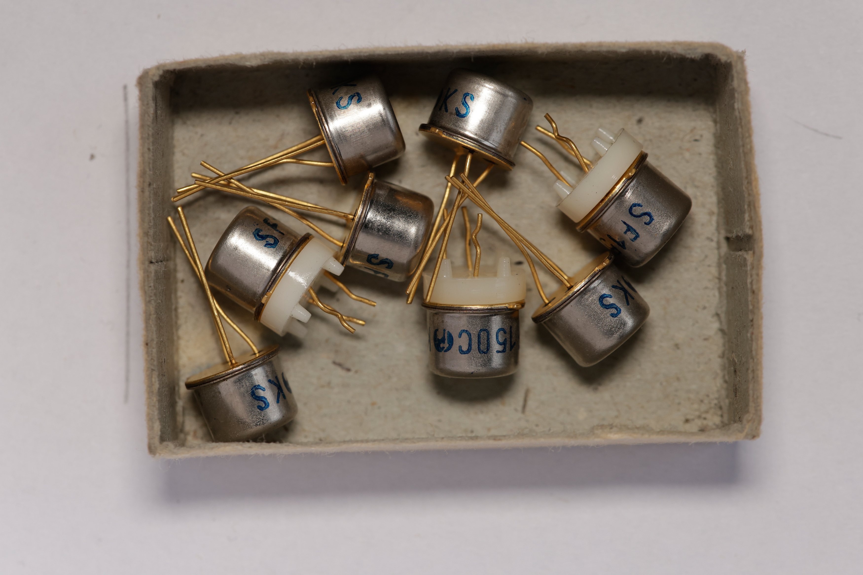 Transistor SF150 (ZCOM Zuse-Computer-Museum CC0)