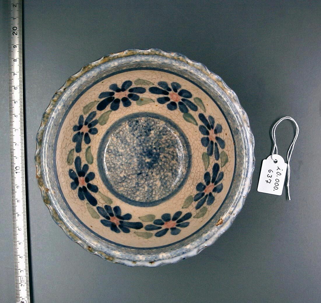 Keramikschüssel (Museum Schloss Klippenstein CC BY-NC-SA)