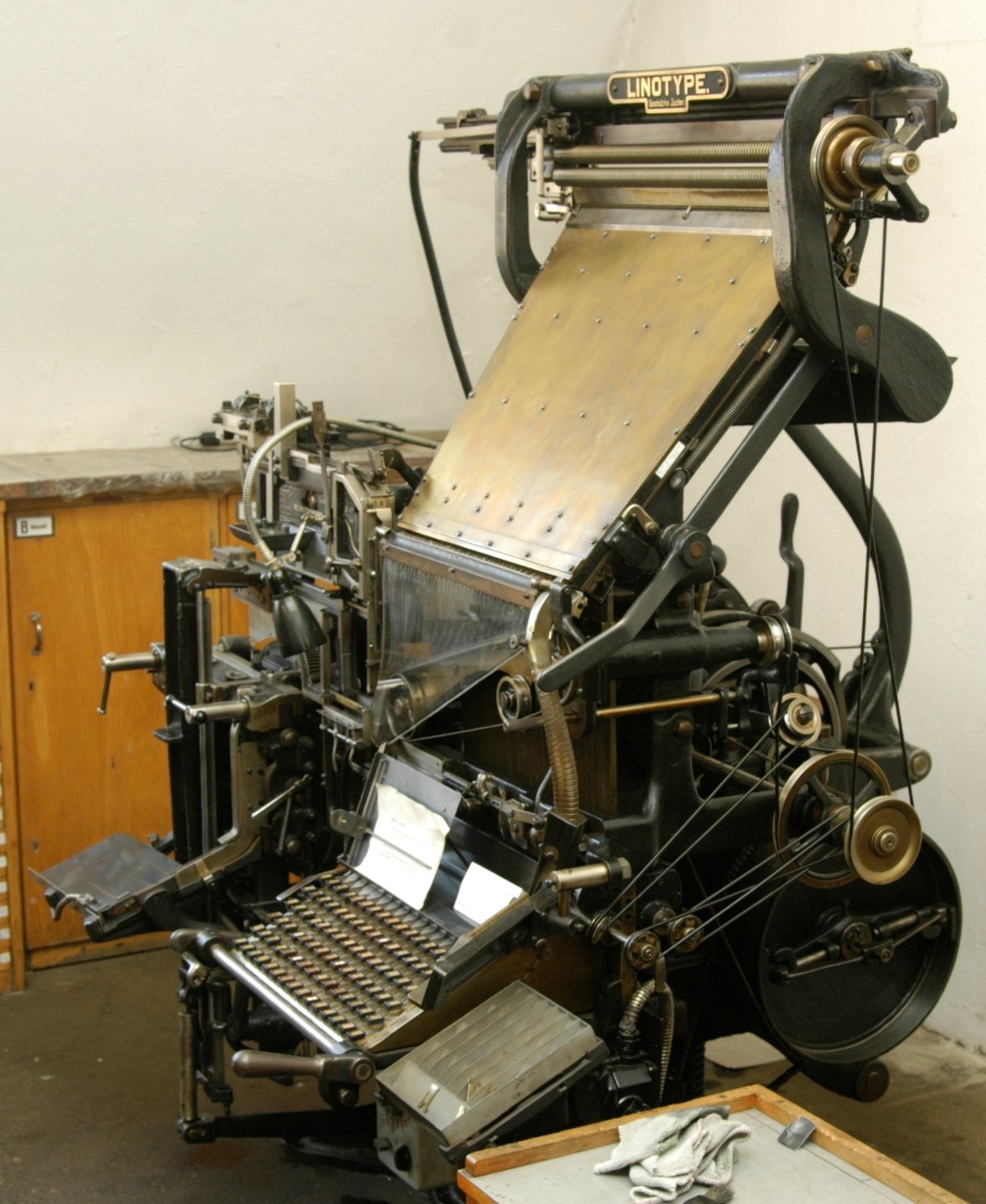 Linotype-Ideal Modell 4 (Museum für Druckkunst Leipzig CC BY-NC-SA)