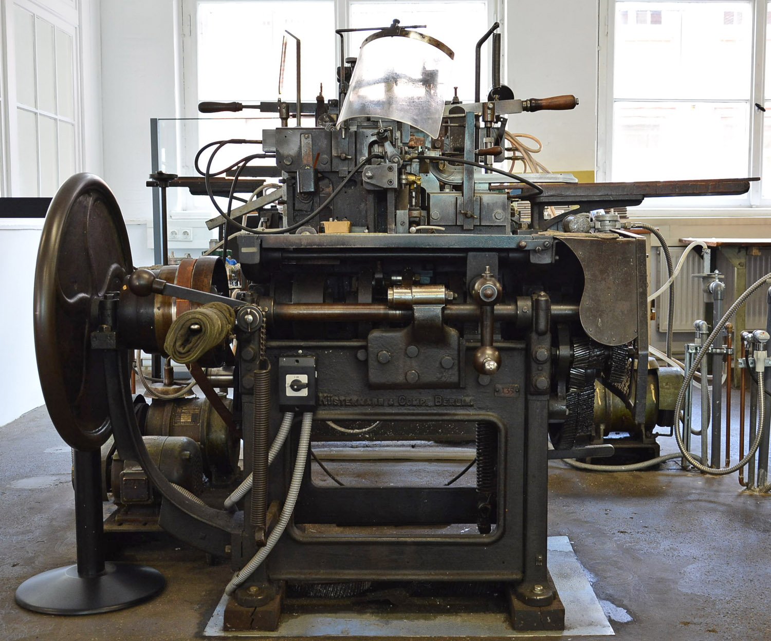 Komplettgießmaschine Typ II (Museum für Druckkunst Leipzig CC BY-NC-SA)