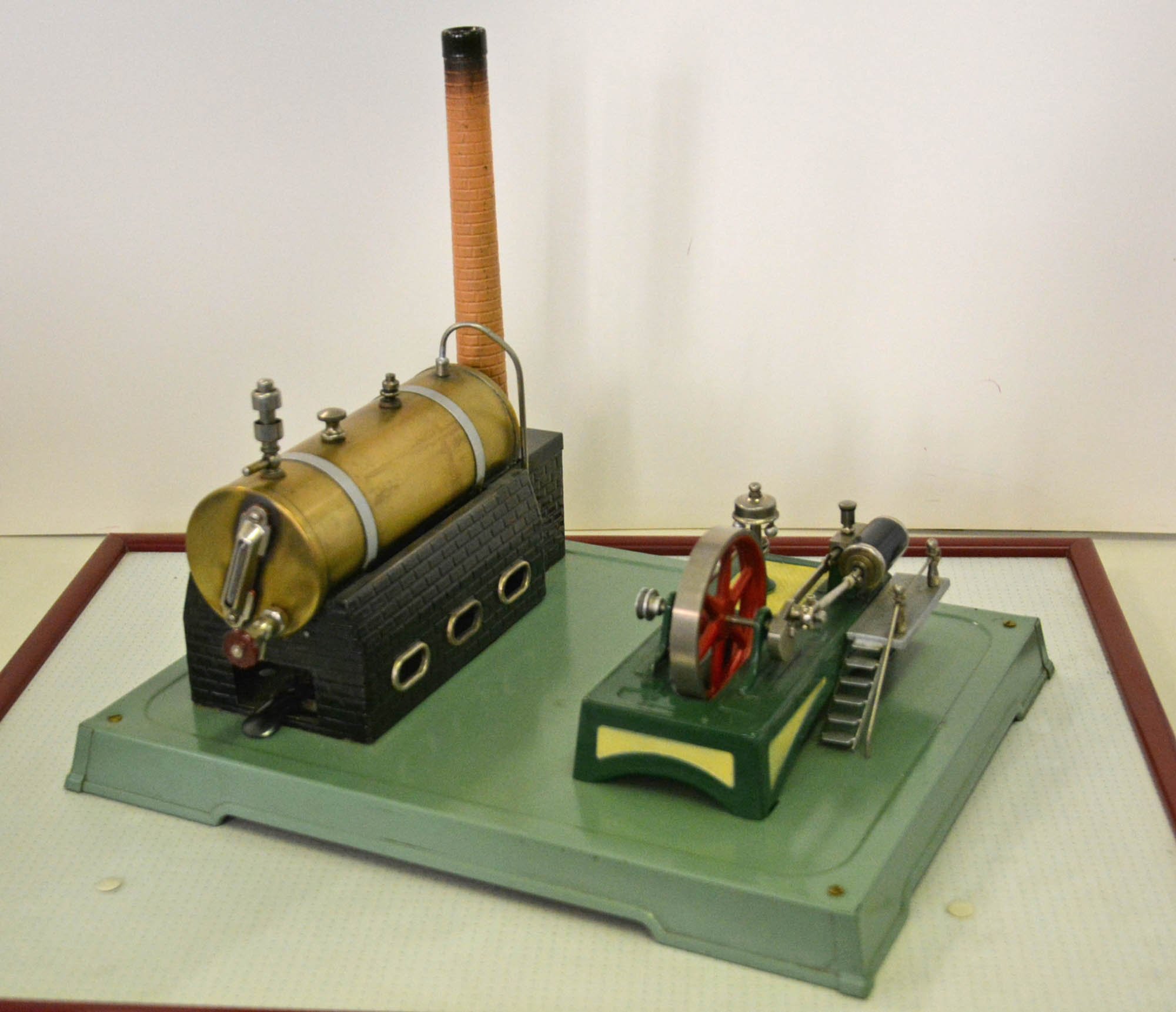 Modell einer Dampfmaschine (Museum für Druckkunst Leipzig CC BY-NC-SA)