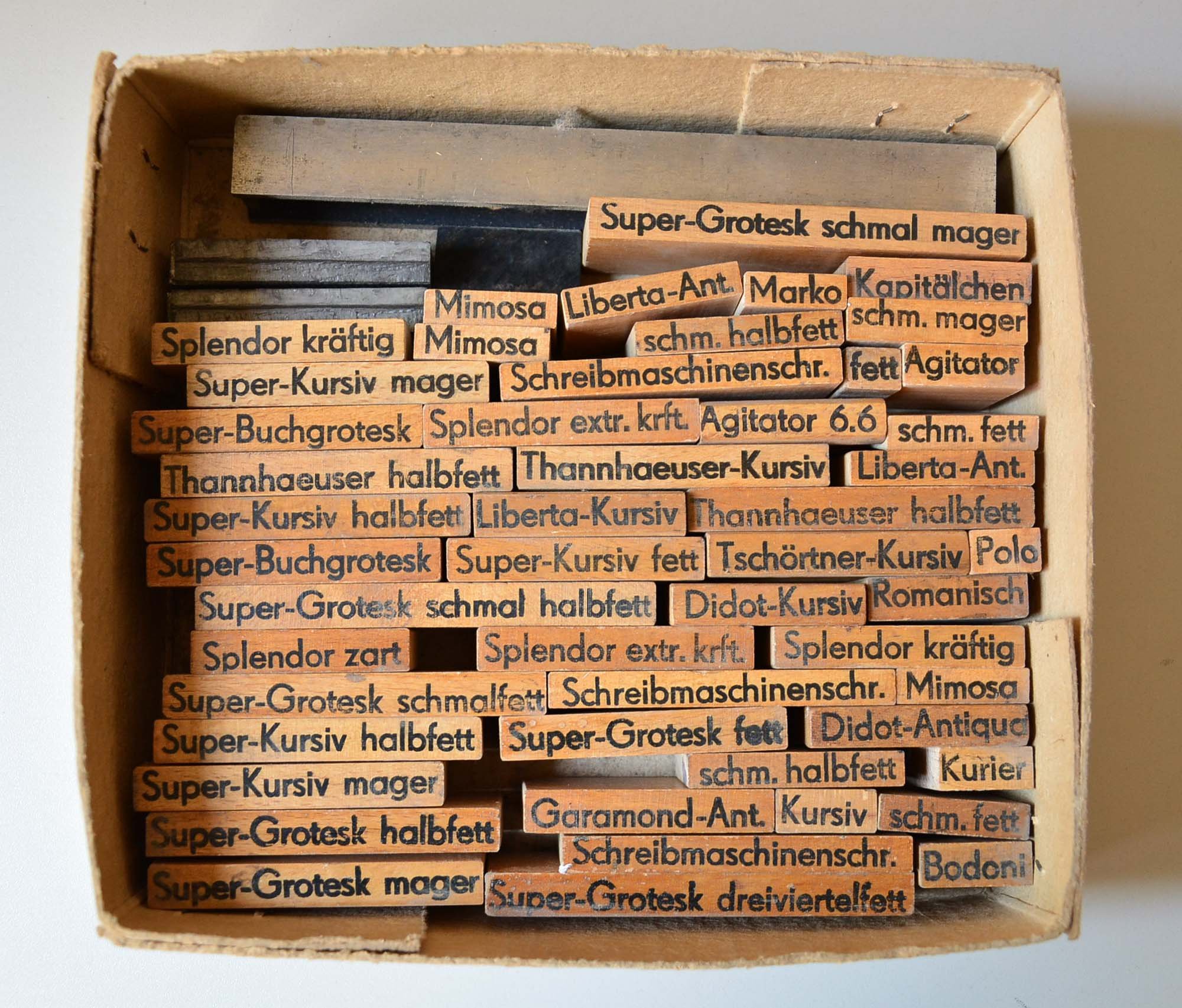 Stempel zun Beschriften von Schriftpaketen (Typoart) (Museum für Druckkunst Leipzig CC BY-NC-SA)
