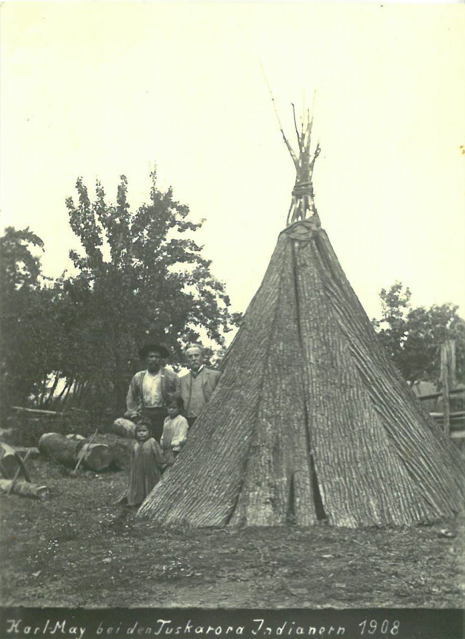 Karl May bei den Tusacarora-Indianern. (Karl-May-Museum gGmbH RR-R)