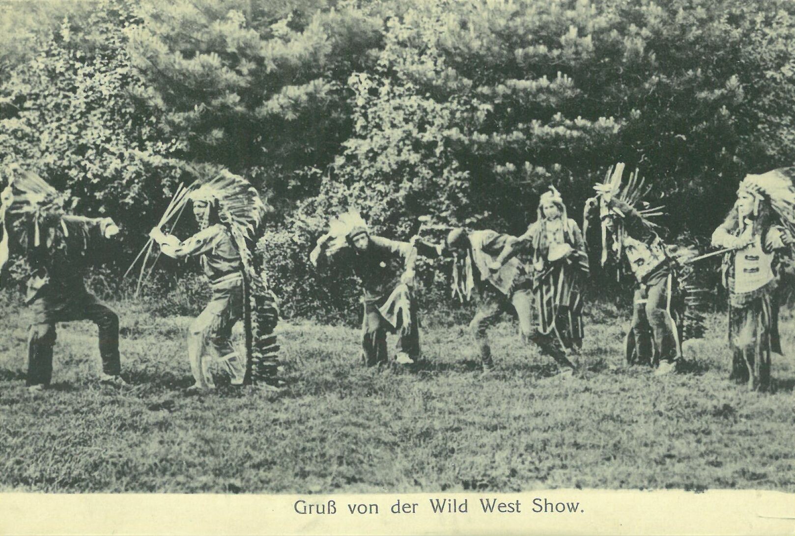 Wild West Show der Deer Family; Tanzszene (Karl-May-Museum gGmbH RR-R)