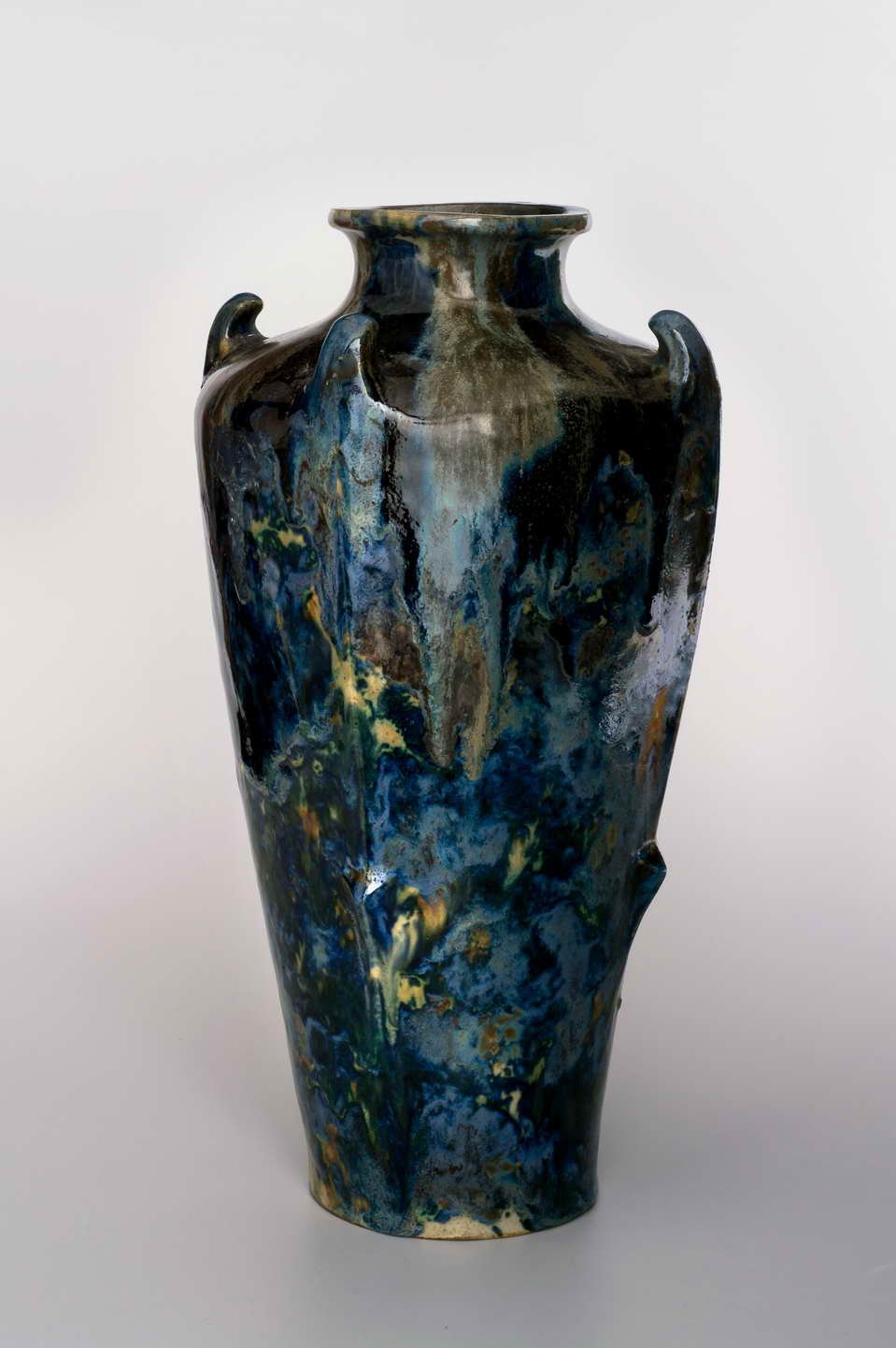 Große Vase mit Verlaufsglasur (Museum Bautzen – Muzej Budyšin CC BY-NC-SA)