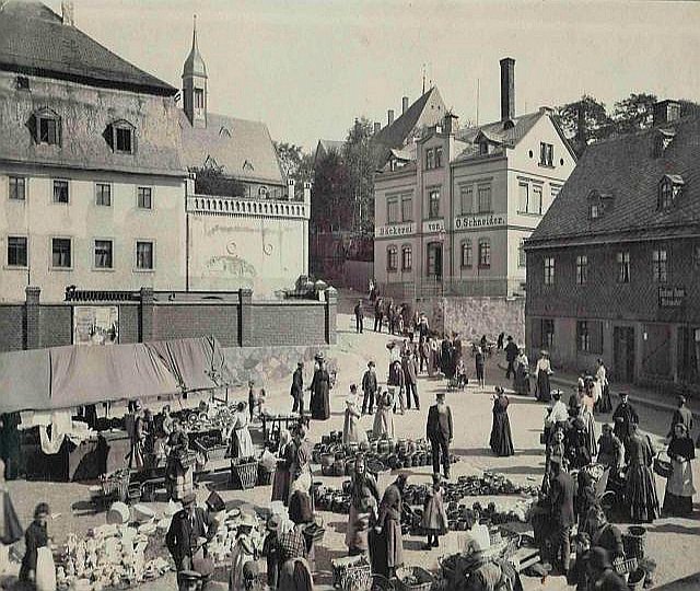 Markt in Limbach/Sa. vor 1907 (Museen der Stadt Limbach-Oberfrohna Esche-Museum CC BY-NC-SA)
