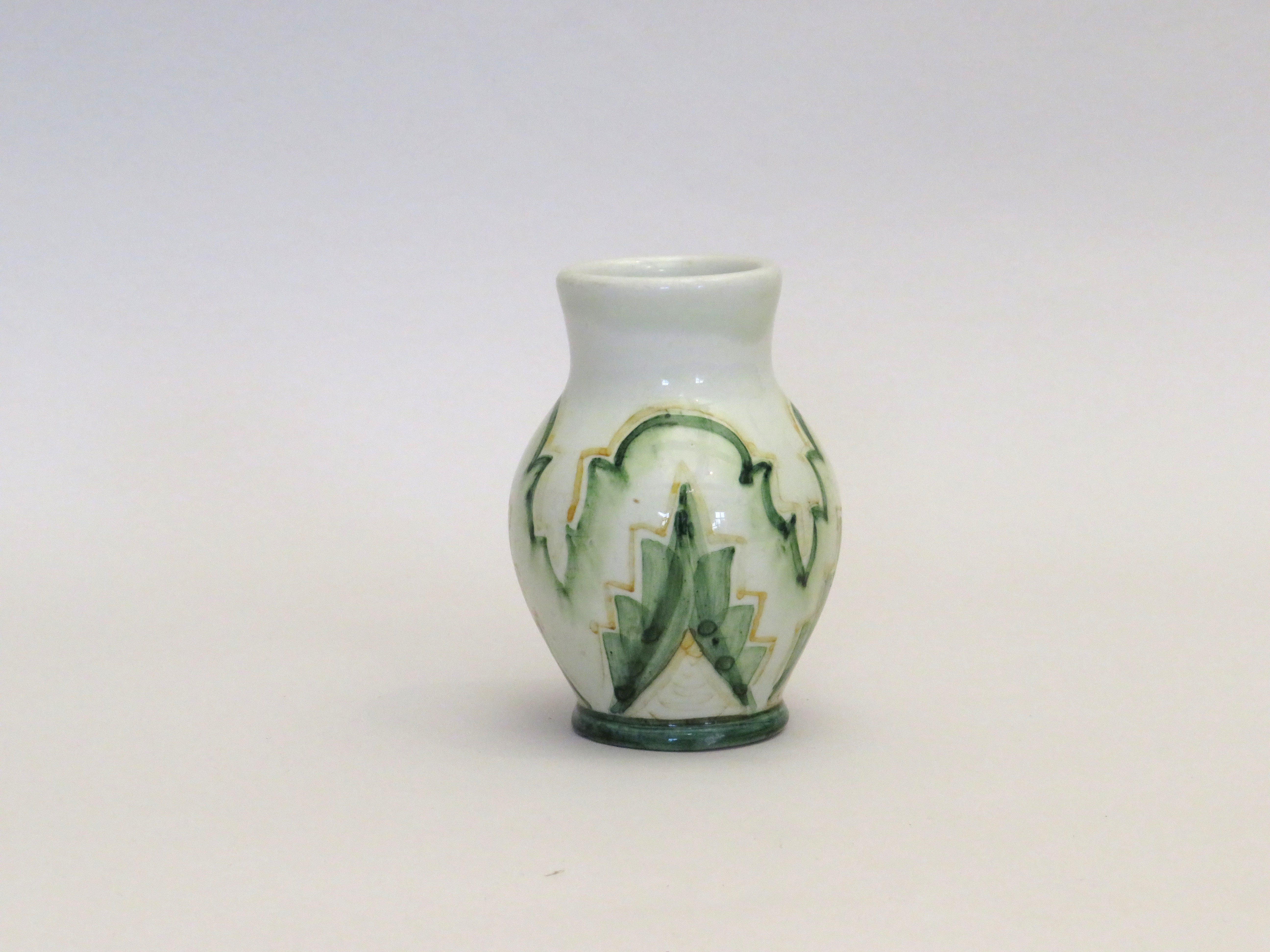 Kleine Vase (Museen Kohren-Sahlis - Töpfermuseum CC BY-NC-SA)