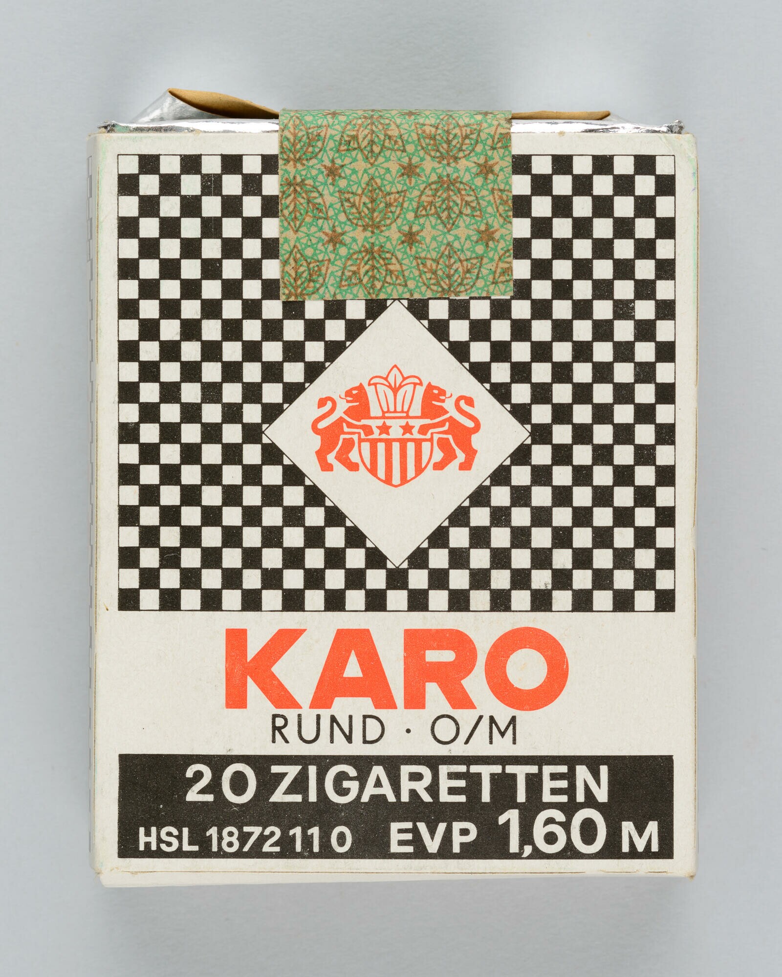 Zigarettenschachtel mit 20 Zigaretten der Marke "Karo" (Stadtmuseum Dresden CC BY-NC-ND)