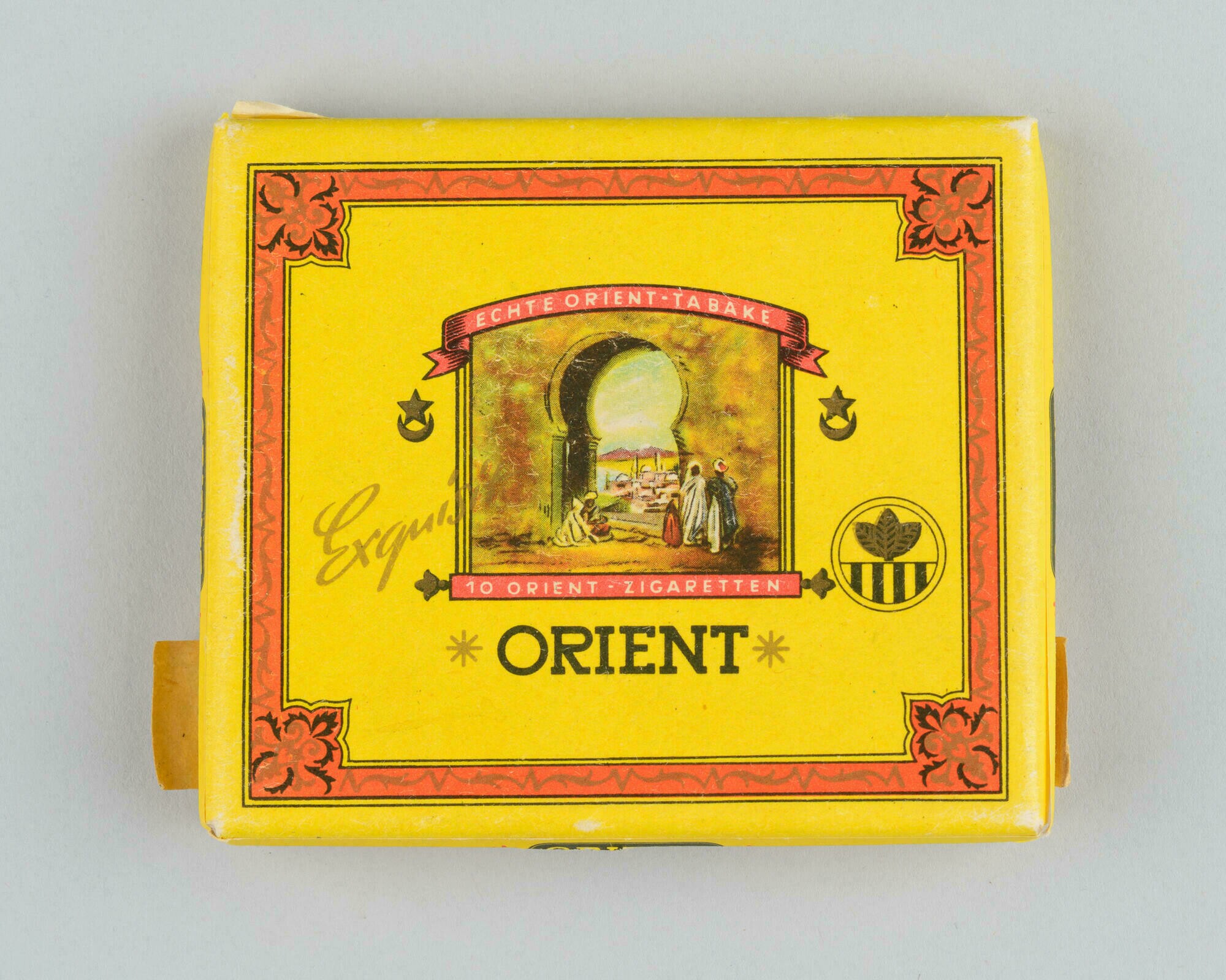 Zigarettenschachtel der Marke "Orient" (ohne Mundstück) (Stadtmuseum Dresden CC BY-NC-ND)