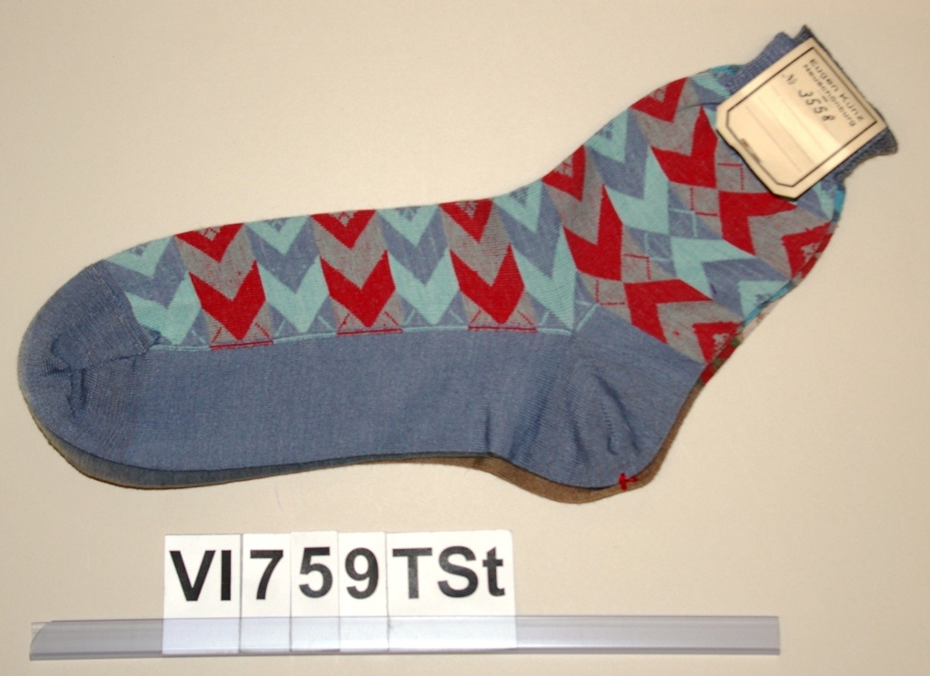 Socken (Textil- und Rennsportmuseum Hohenstein-Ernstthal CC BY-NC-SA)