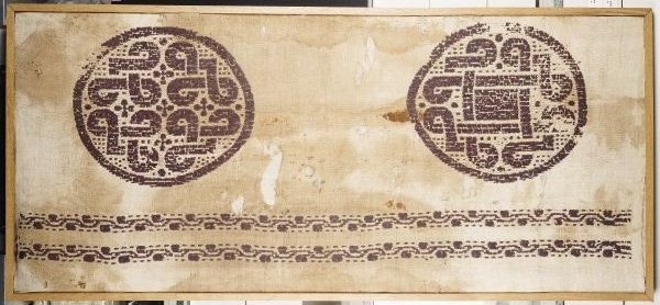 Fragment einer Decke (Grassi Museum für Angewandte Kunst CC BY-NC-SA)