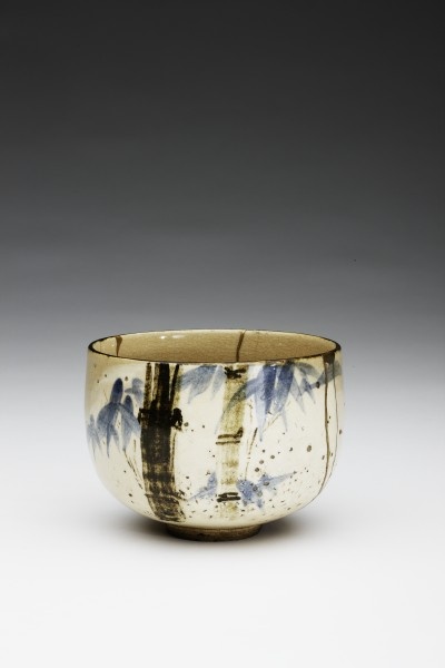 Teeschale mit Bambusdekor (Grassi Museum für Angewandte Kunst CC BY-NC-SA)