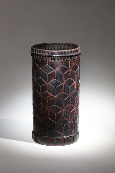 Zylindrische Korbvase (Grassi Museum für Angewandte Kunst CC BY-NC-SA)