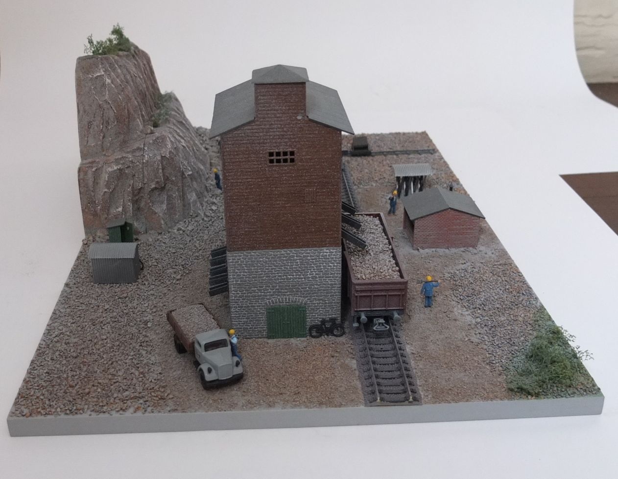 Modell eines Schotterbergwerks (Museum Steinarbeiterhaus Hohburg CC BY-NC-SA)