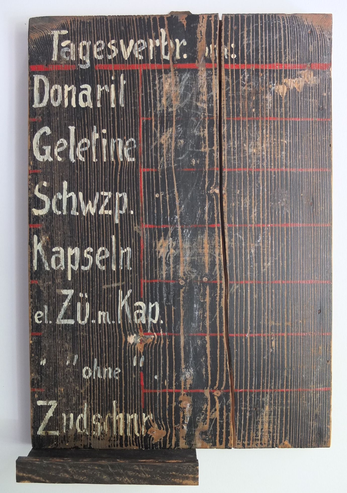 Tafel zum Anschreiben des täglichen Sprengstoffverbrauchs (Museum Steinarbeiterhaus Hohburg CC BY-NC-SA)