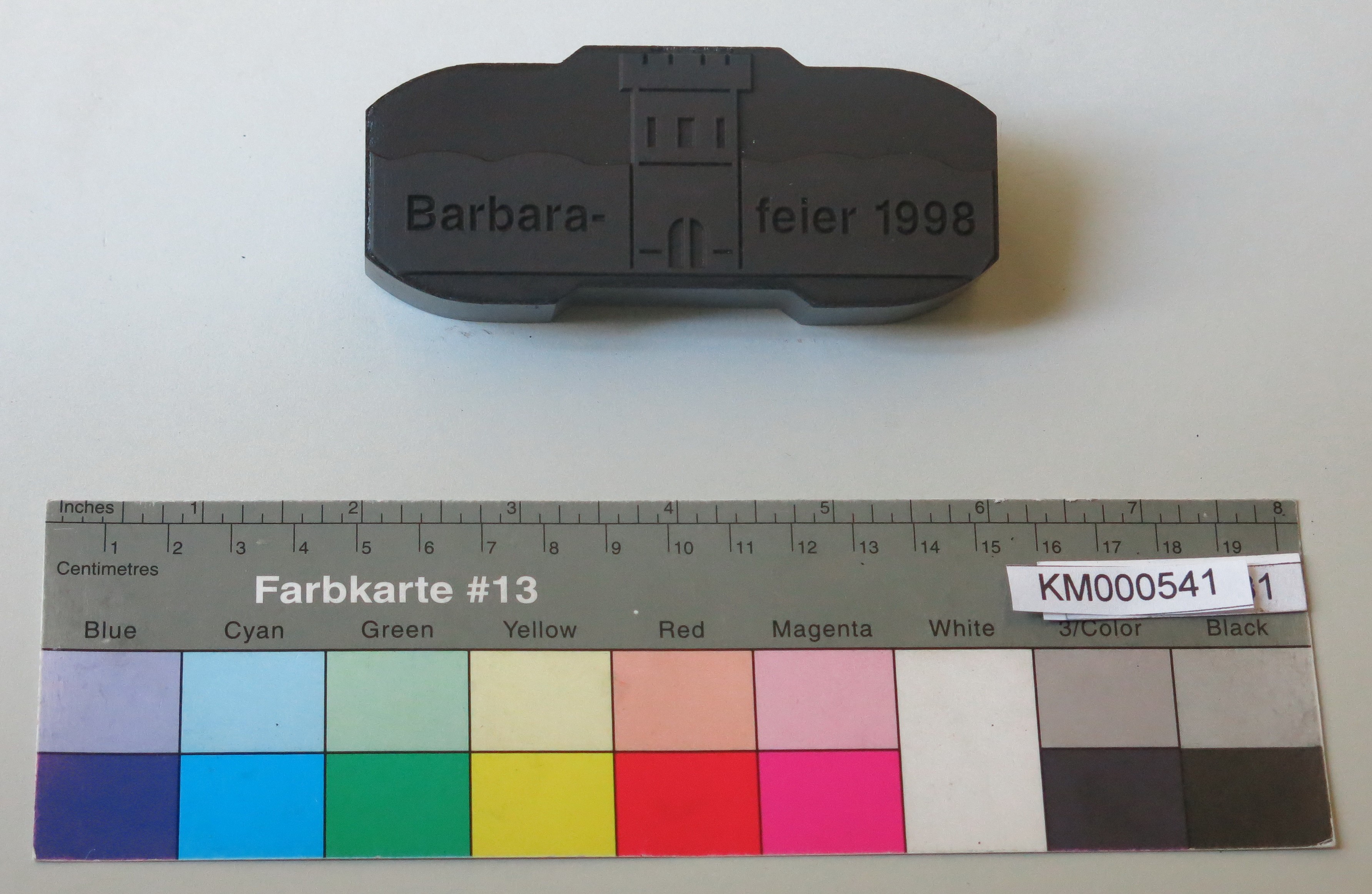 Zierbrikett "Barbarafeier 1998" (Energiefabrik Knappenrode CC BY-SA)