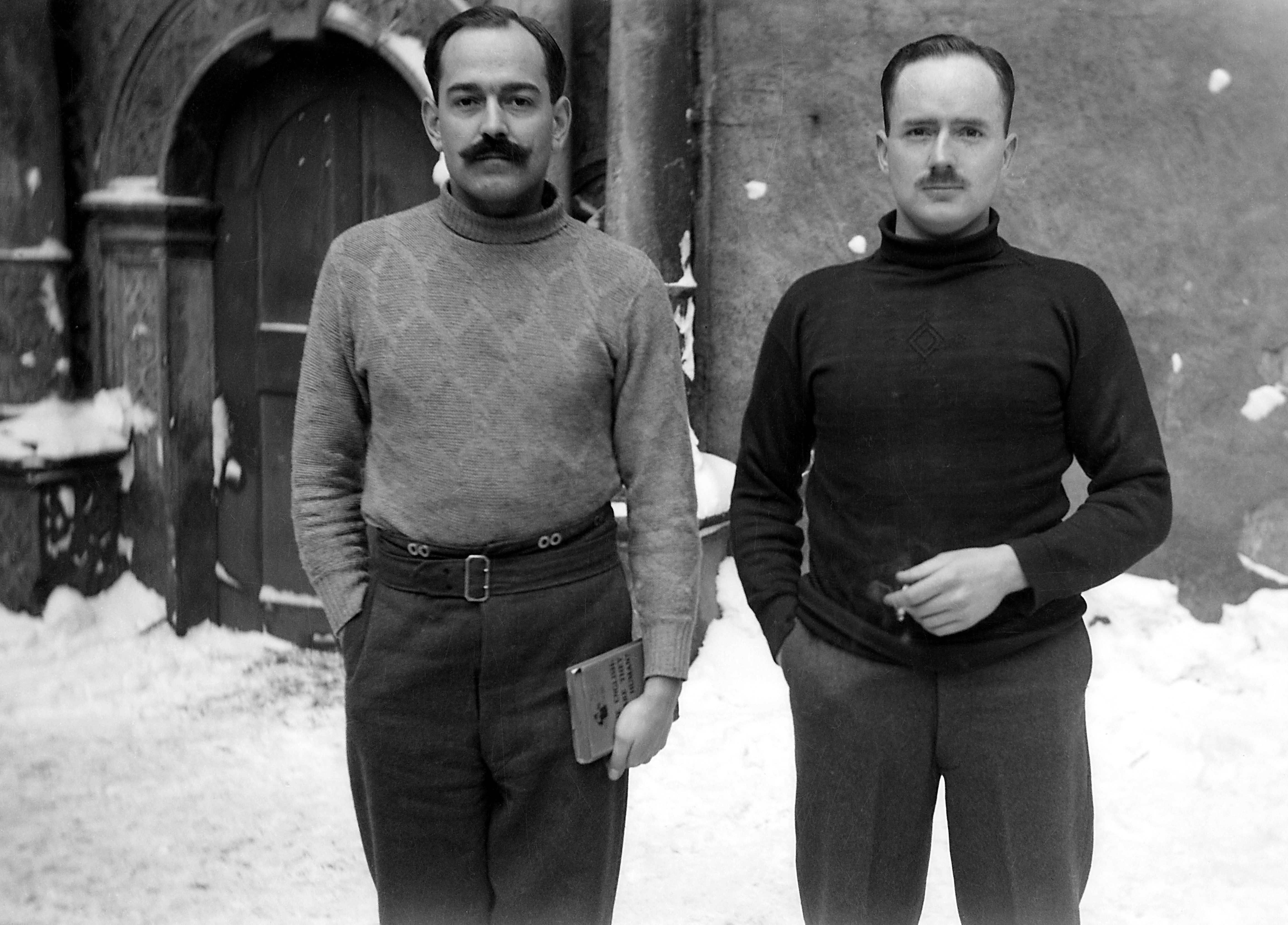 Britische Kriegsgefangene, links Rupert Barry, einer der ersten britischen Gefangenen in Colditz (SBG gGmbH CC BY-NC-SA)