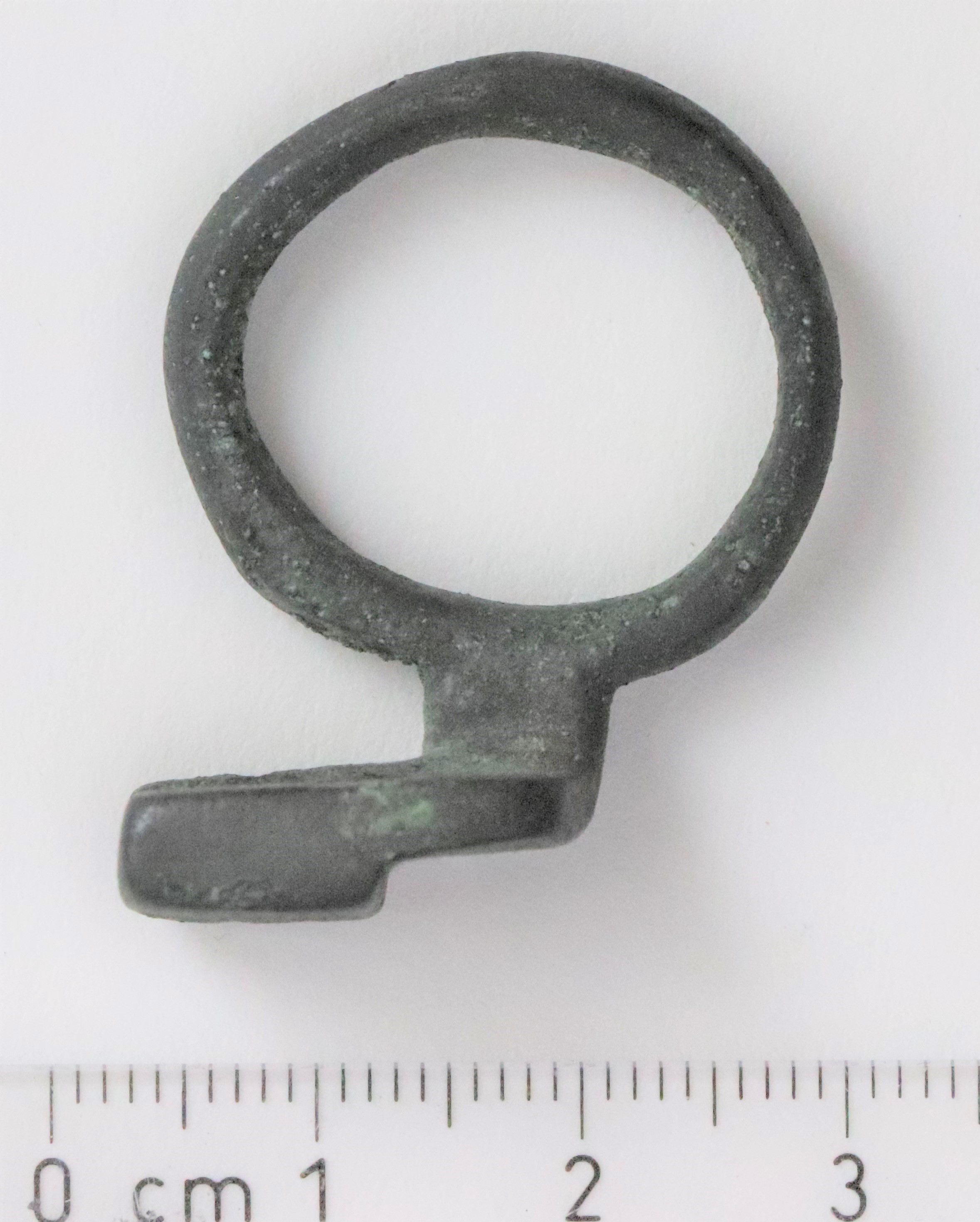 Bronzener Ringschlüssel (Museum Alte Lateinschule Großenhain CC BY-NC-SA)