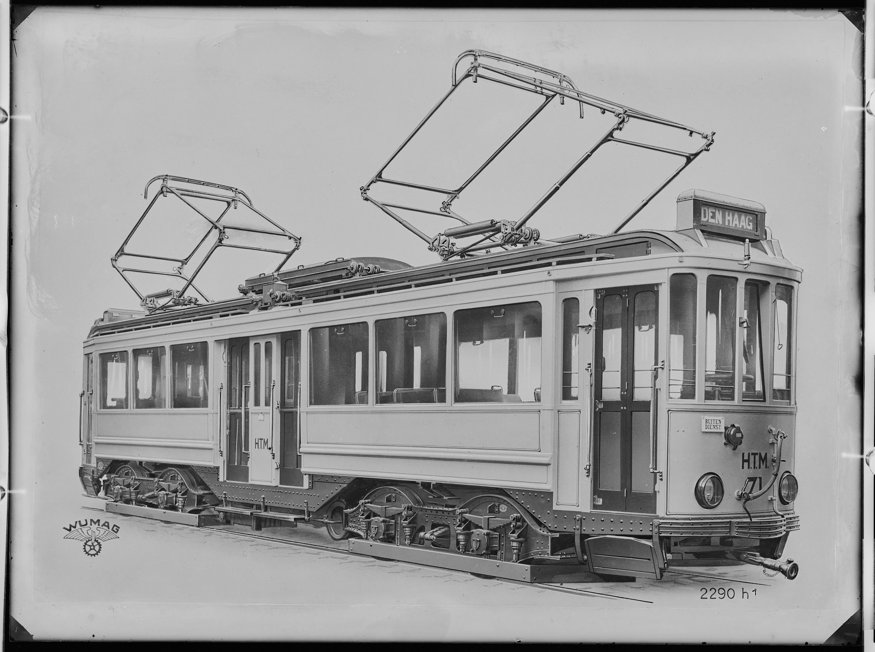 Fotografie: vierachsiger Straßenbahn-Motorwagen (Außenansicht), 1924 (Schenkung der Bombardier Transportation, Werk Görlitz | Eigentum/Sammlung der Verkehrsmuseums Dresden gGmbH CC BY-NC-SA)