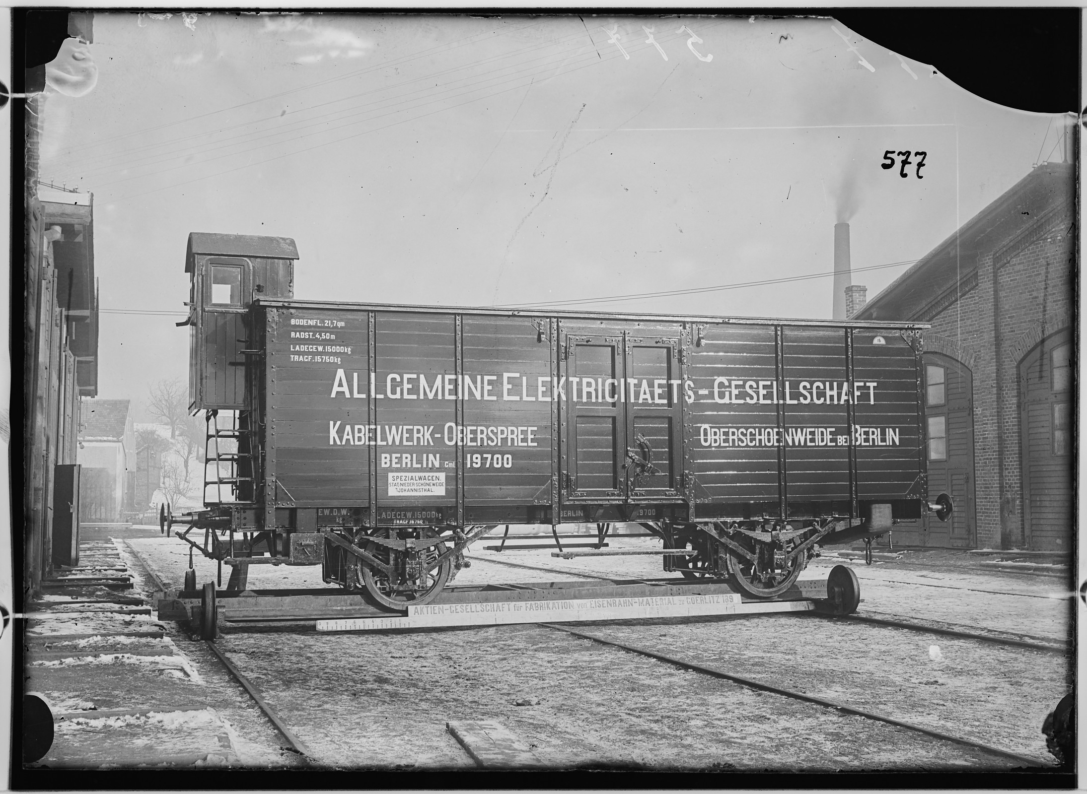 Fotografie: zweiachsiger bedeckter Güterwagen, 1898 (Schenkung der Bombardier Transportation, Werk Görlitz | Eigentum/Sammlung der Verkehrsmuseums Dresden gGmbH CC BY-NC-SA)