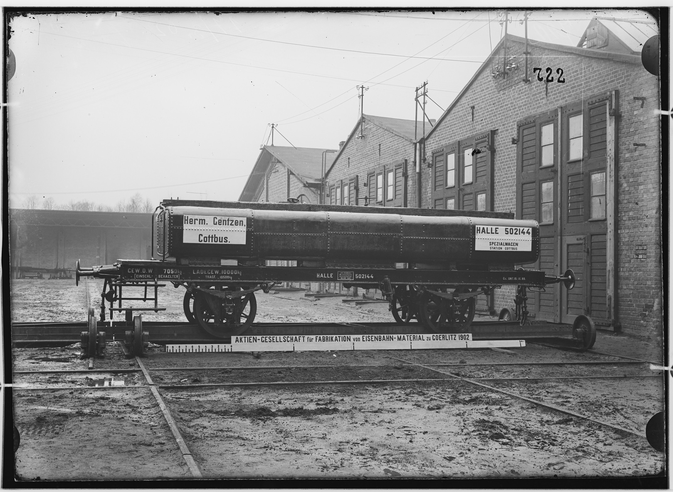 Fotografie: zweiachsiger Kesselwagen ohne Bremse, 1902 (Schenkung der Bombardier Transportation, Werk Görlitz | Eigentum/Sammlung der Verkehrsmuseums Dresden gGmbH CC BY-NC-SA)