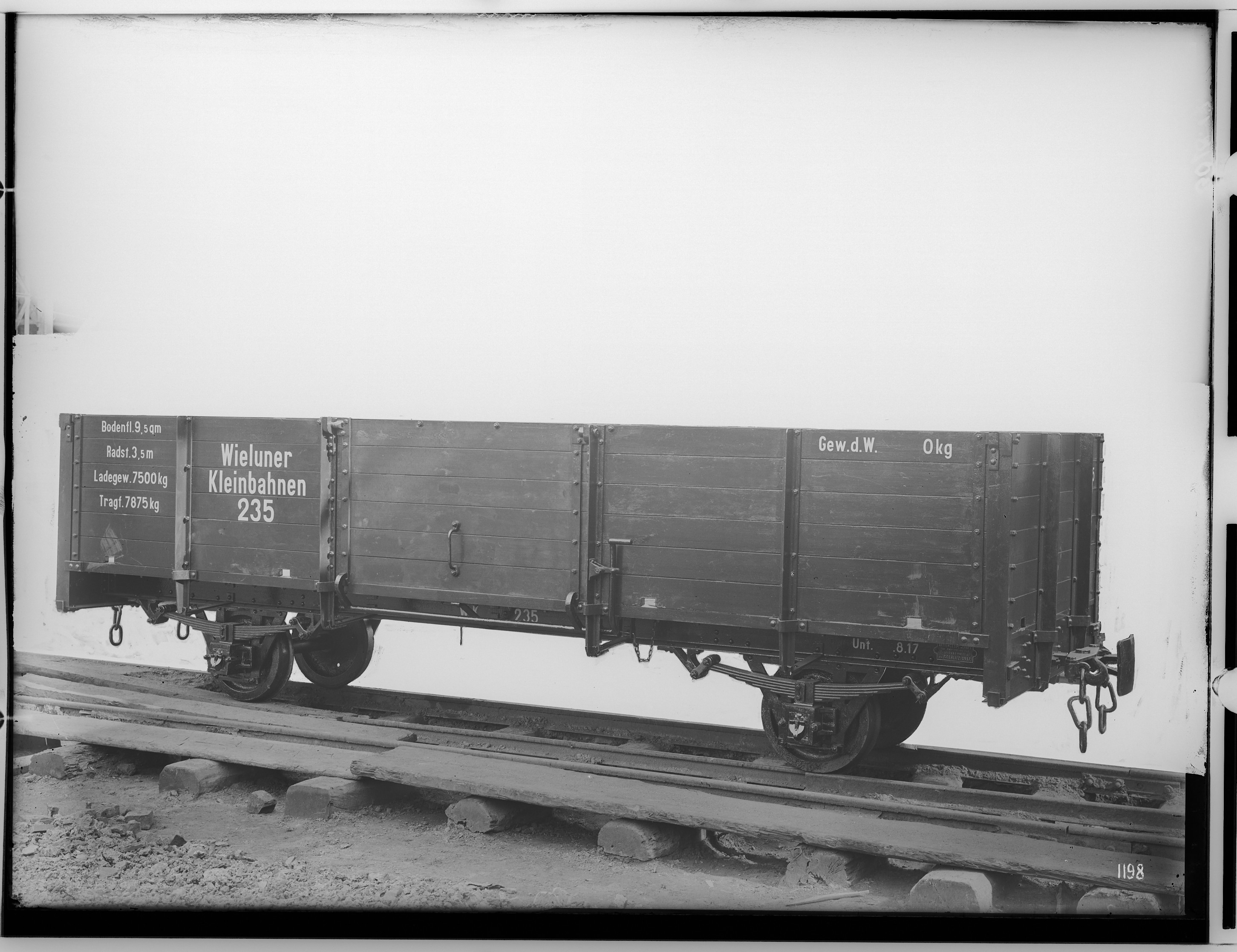 Fotografie: zweiachsiger offener Güterwagen ohne Bremse, 1917 (Schenkung der Bombardier Transportation, Werk Görlitz | Eigentum/Sammlung der Verkehrsmuseums Dresden gGmbH CC BY-NC-SA)