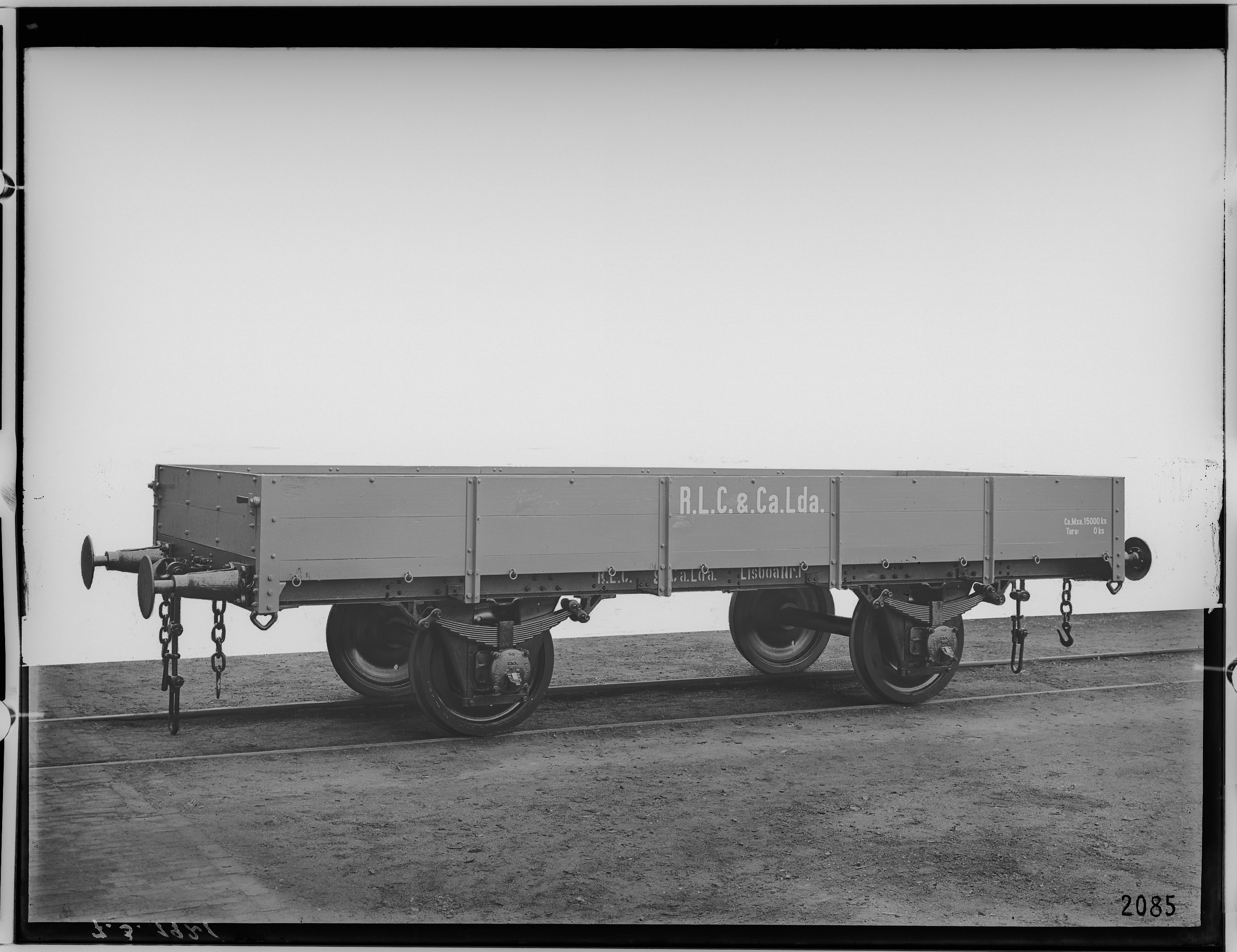 Fotografie: zweiachsiger offener Güterwagen ohne Bremse, 1921 (Schenkung der Bombardier Transportation, Werk Görlitz | Eigentum/Sammlung der Verkehrsmuseums Dresden gGmbH CC BY-NC-SA)