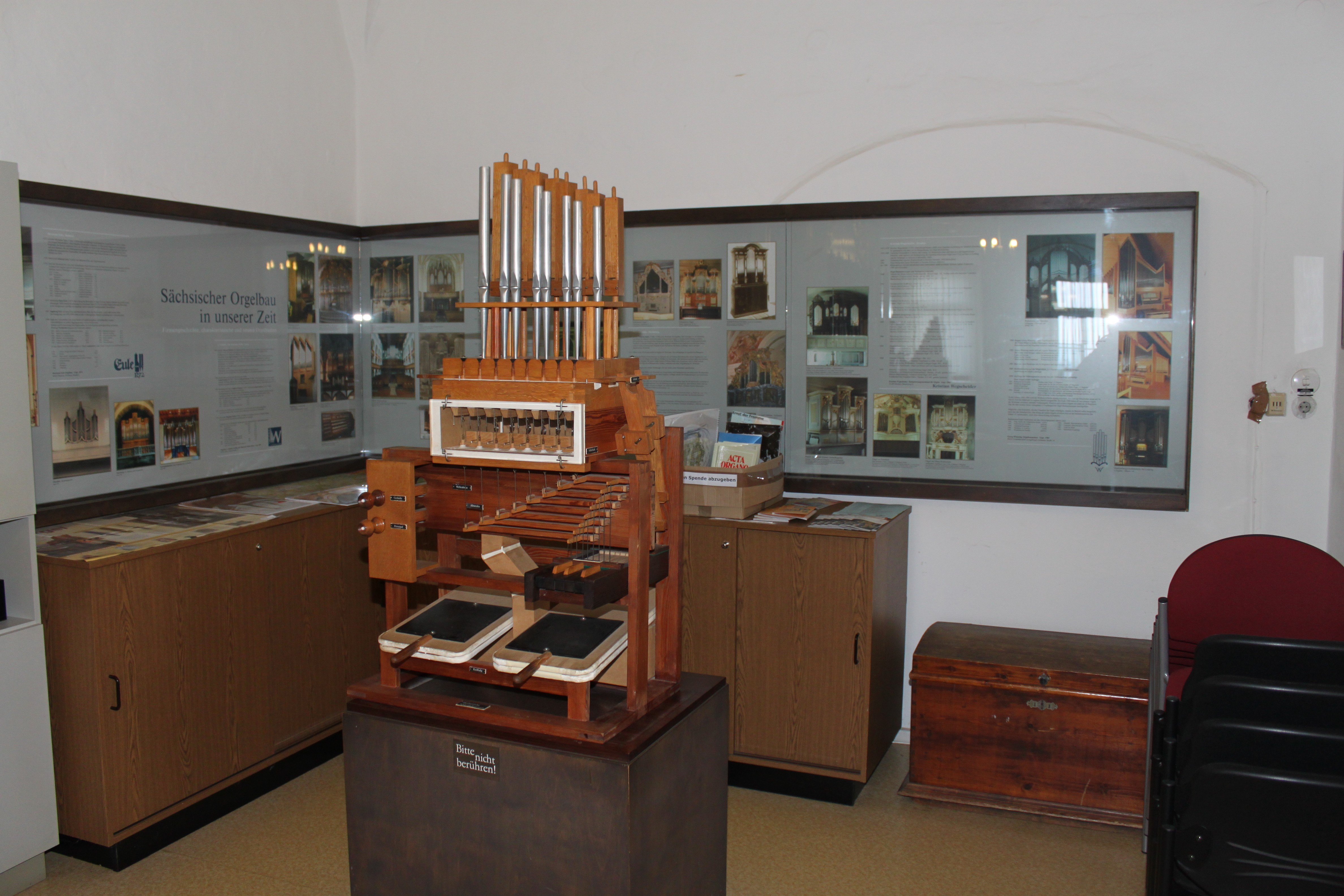 Orgelfunktionsmodell einer mechanischen Schleifladenorgel (Gottfried-Silbermann-Museum CC BY-NC-SA)