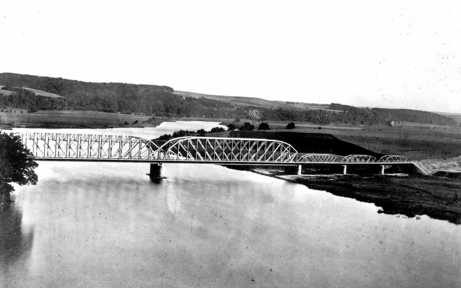 Eisenbahnbrücke zwischen Grimma und Nimbschen (Kreismuseum Grimma RR-F)