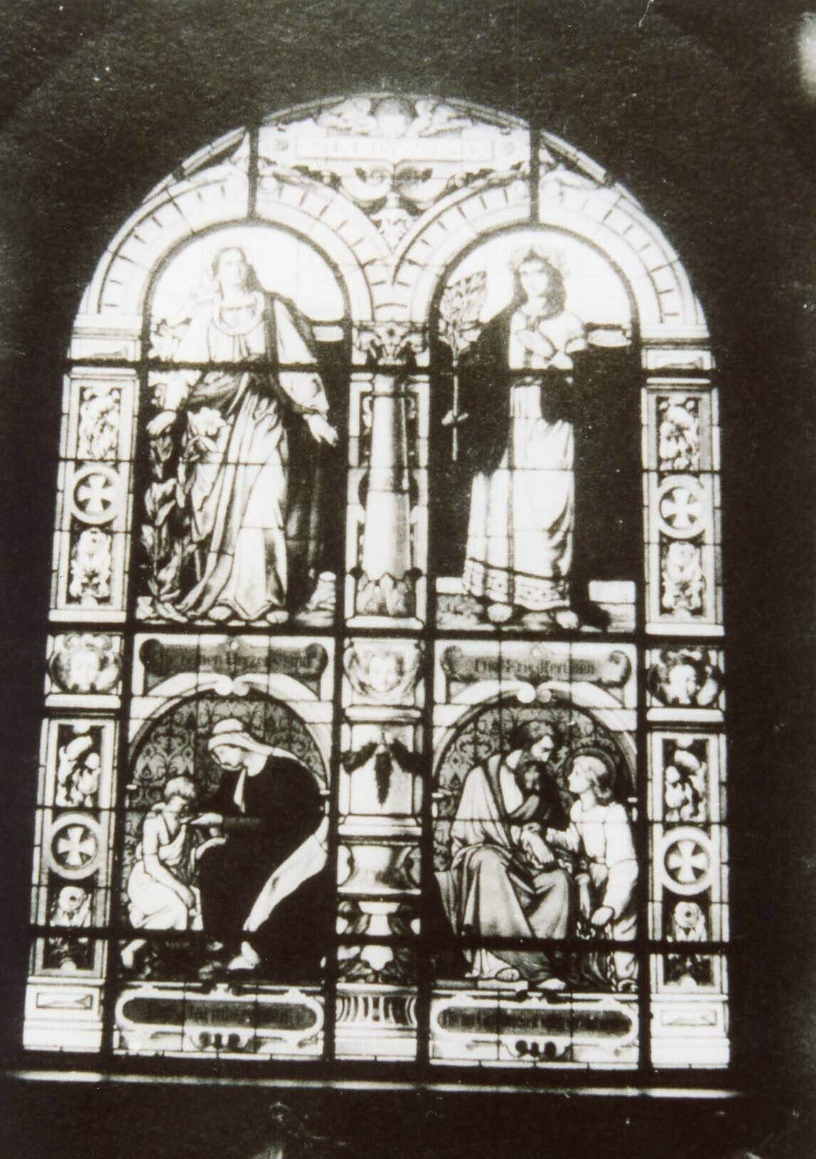 Fenster im Betsaal der Fürsten- und Landesschule Grimma (Kreismuseum Grimma RR-F)