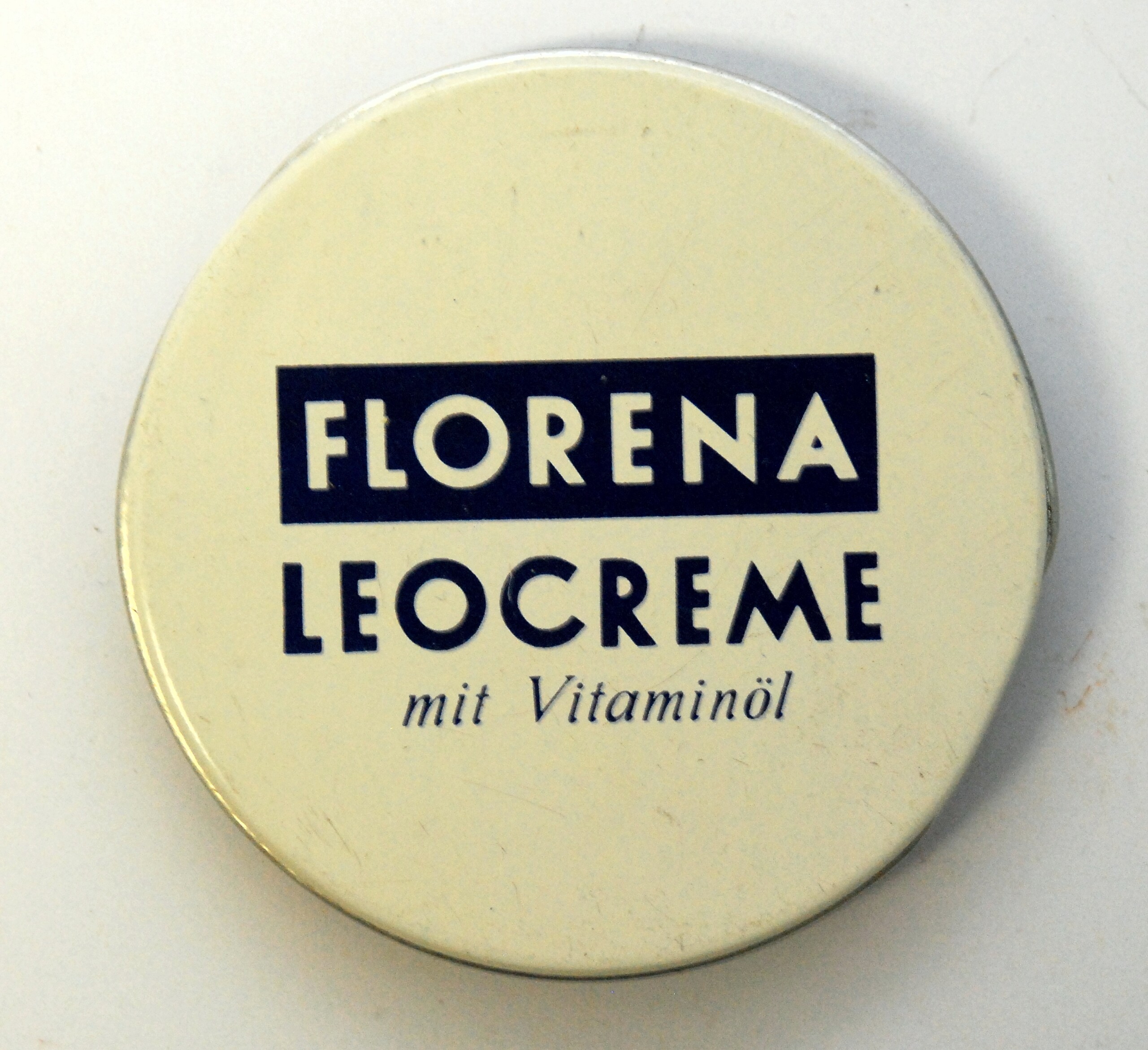 Florena Leocreme mit Vitaminöl (Stadtmuseum Döbeln CC BY-NC-SA)