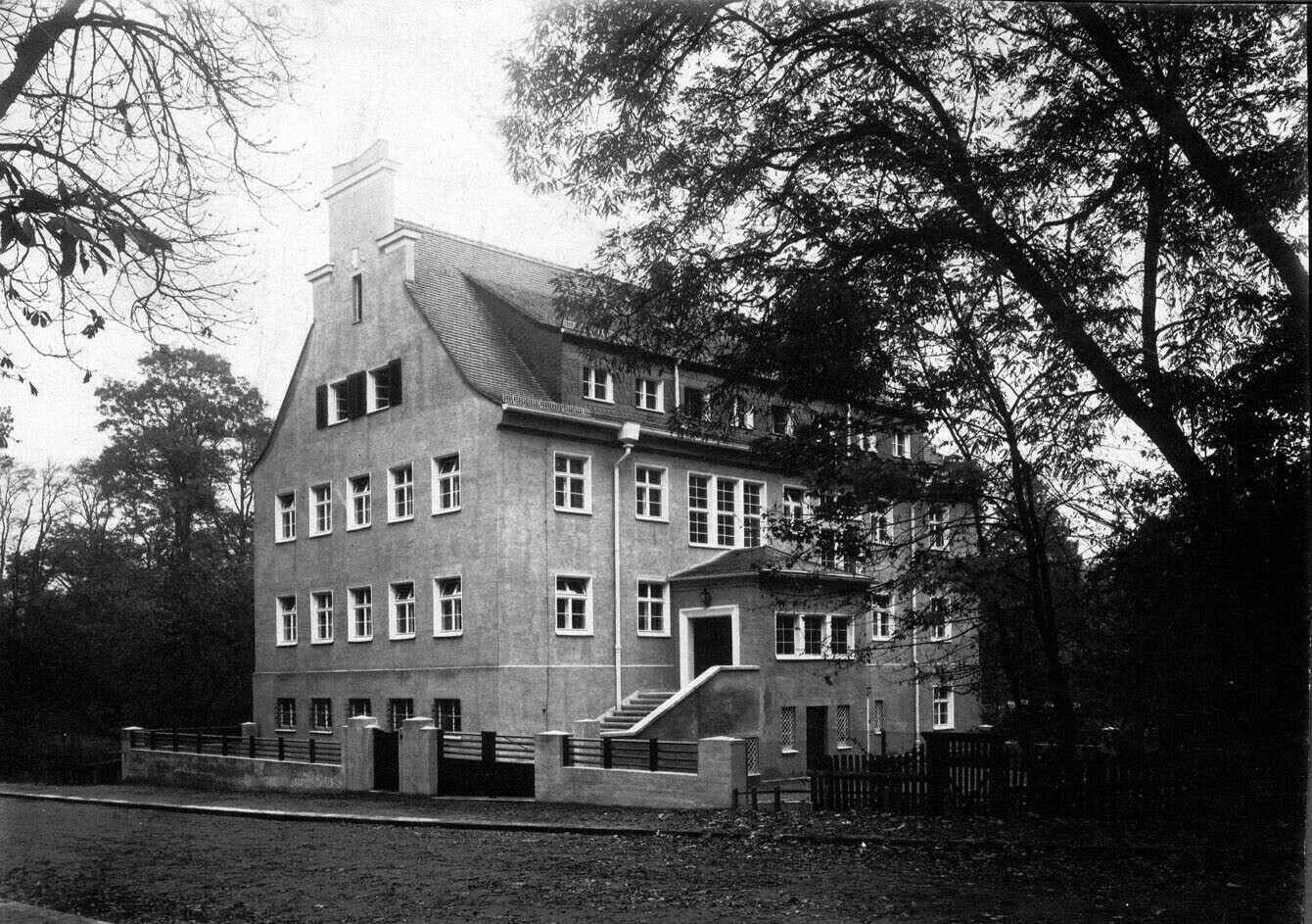 Gebäude des Bezirksverbandes der Amtshauptmannschaft Grimma (Kreismuseum Grimma RR-F)