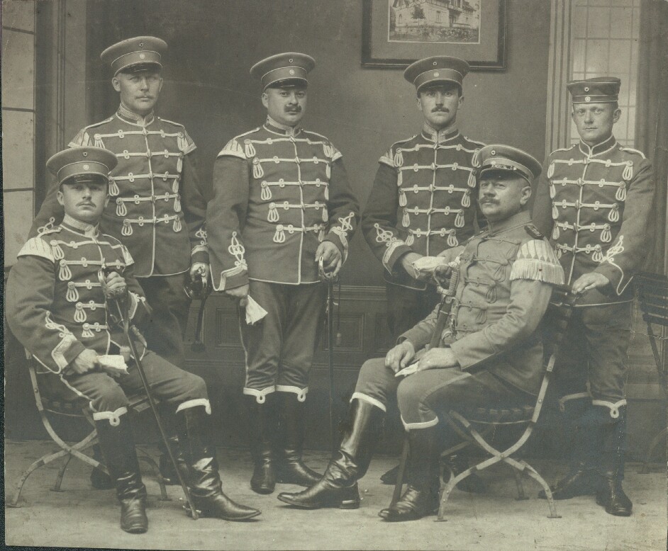 Gruppenfoto von Grimmaer Husaren (Kreismuseum Grimma RR-F)