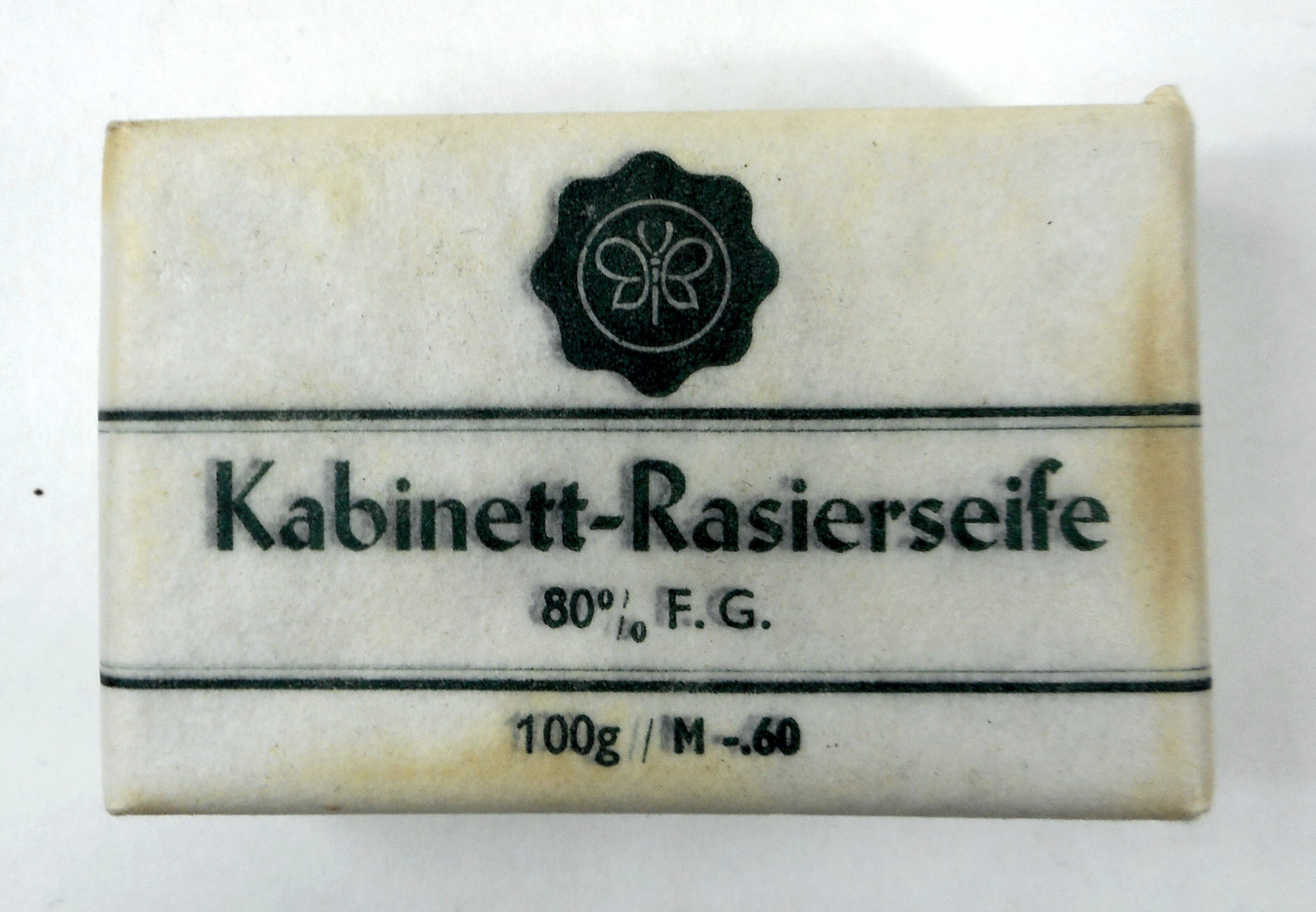 Kabinett - Rasierseife (Stadtmuseum Döbeln CC BY-NC-SA)