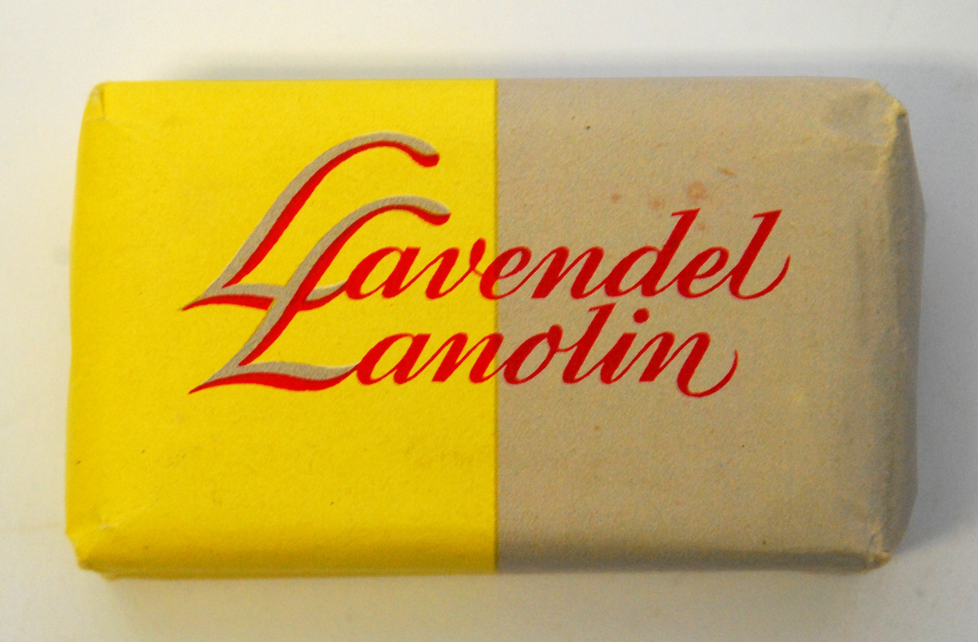 Lavendel Lanolin (Stadtmuseum Döbeln CC BY-NC-SA)