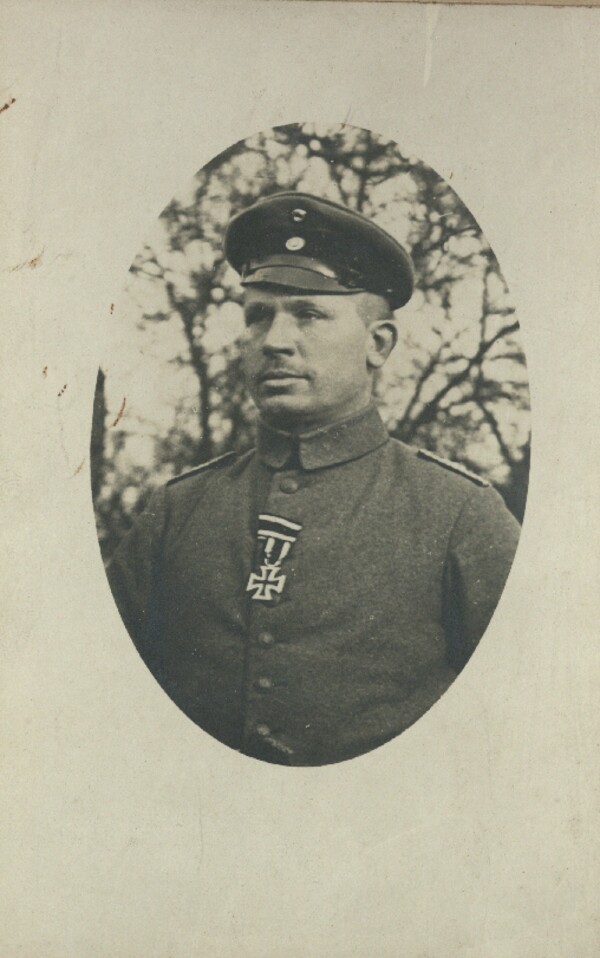 Leutnant Kurt Held (Kreismuseum Grimma RR-F)