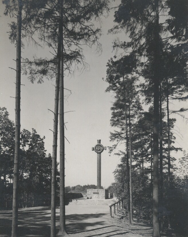 Norkus-Denkmal im Grimmaer Stadtwald (Kreismuseum Grimma RR-F)